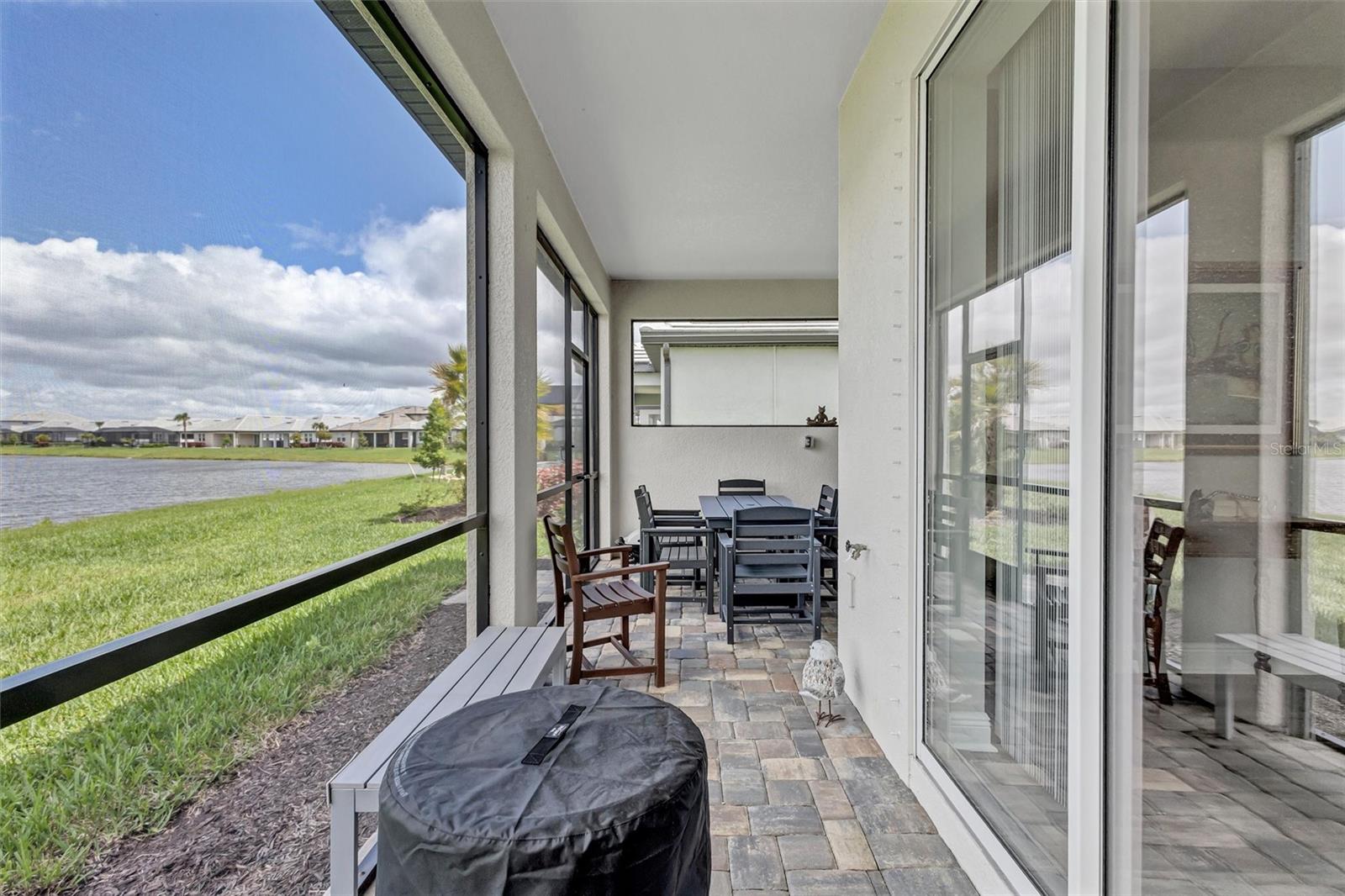 Image 35 of 65 For 17241 Savory Mist Circle