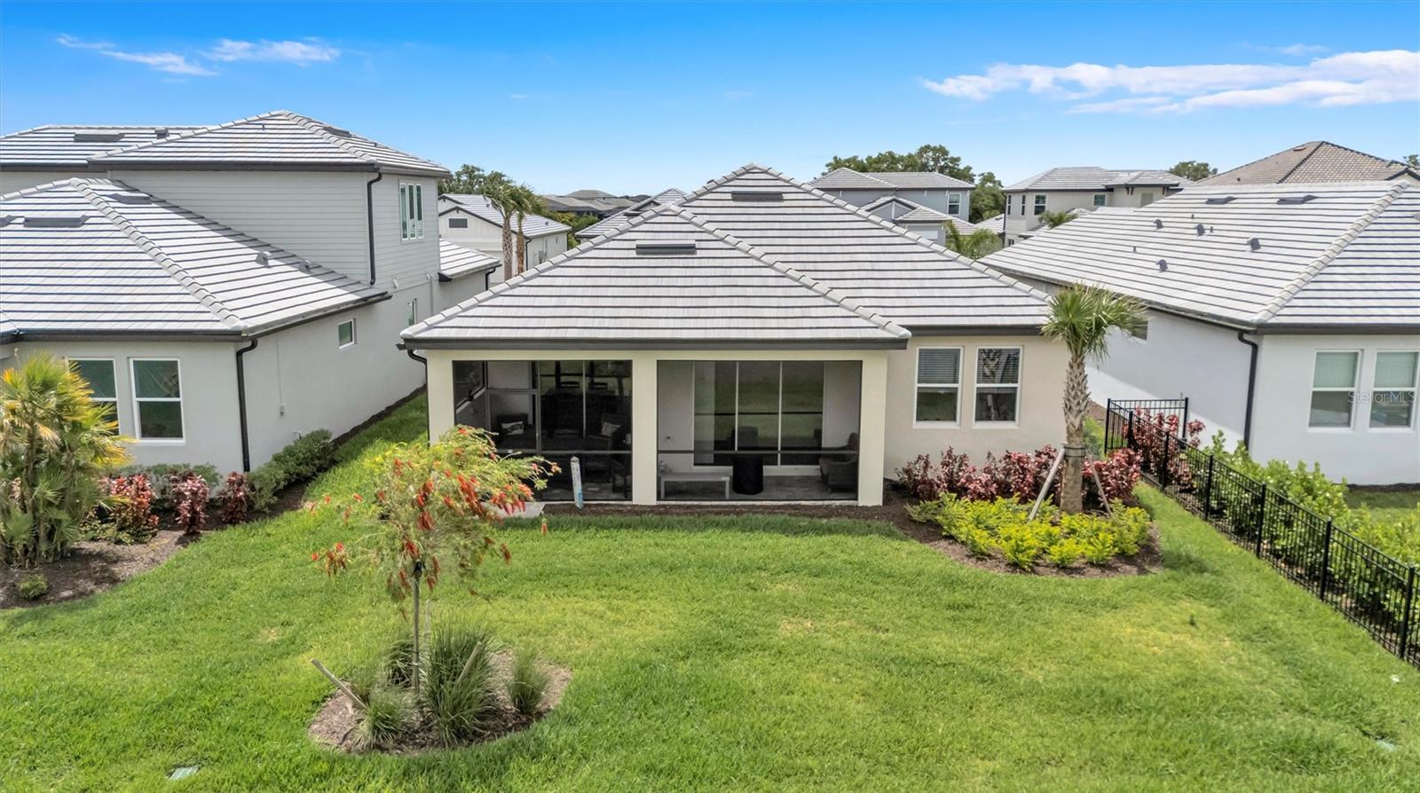 Image 47 of 65 For 17241 Savory Mist Circle