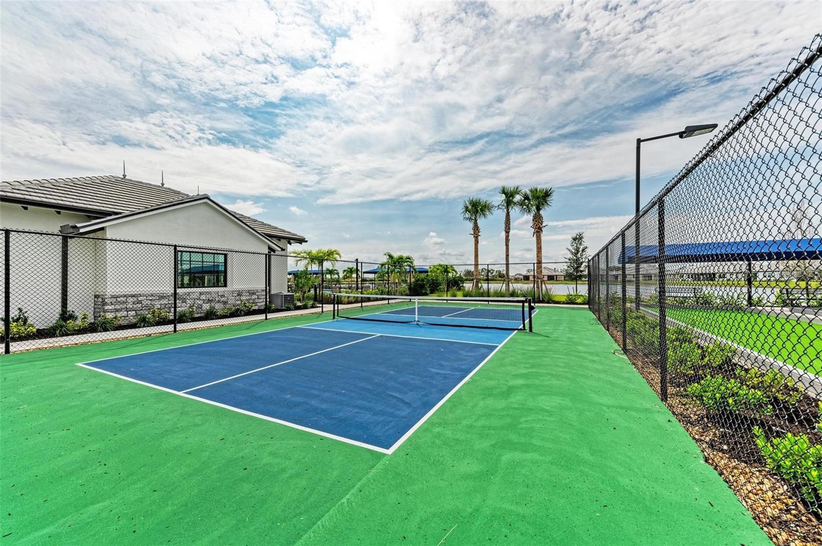 Image 61 of 65 For 17241 Savory Mist Circle