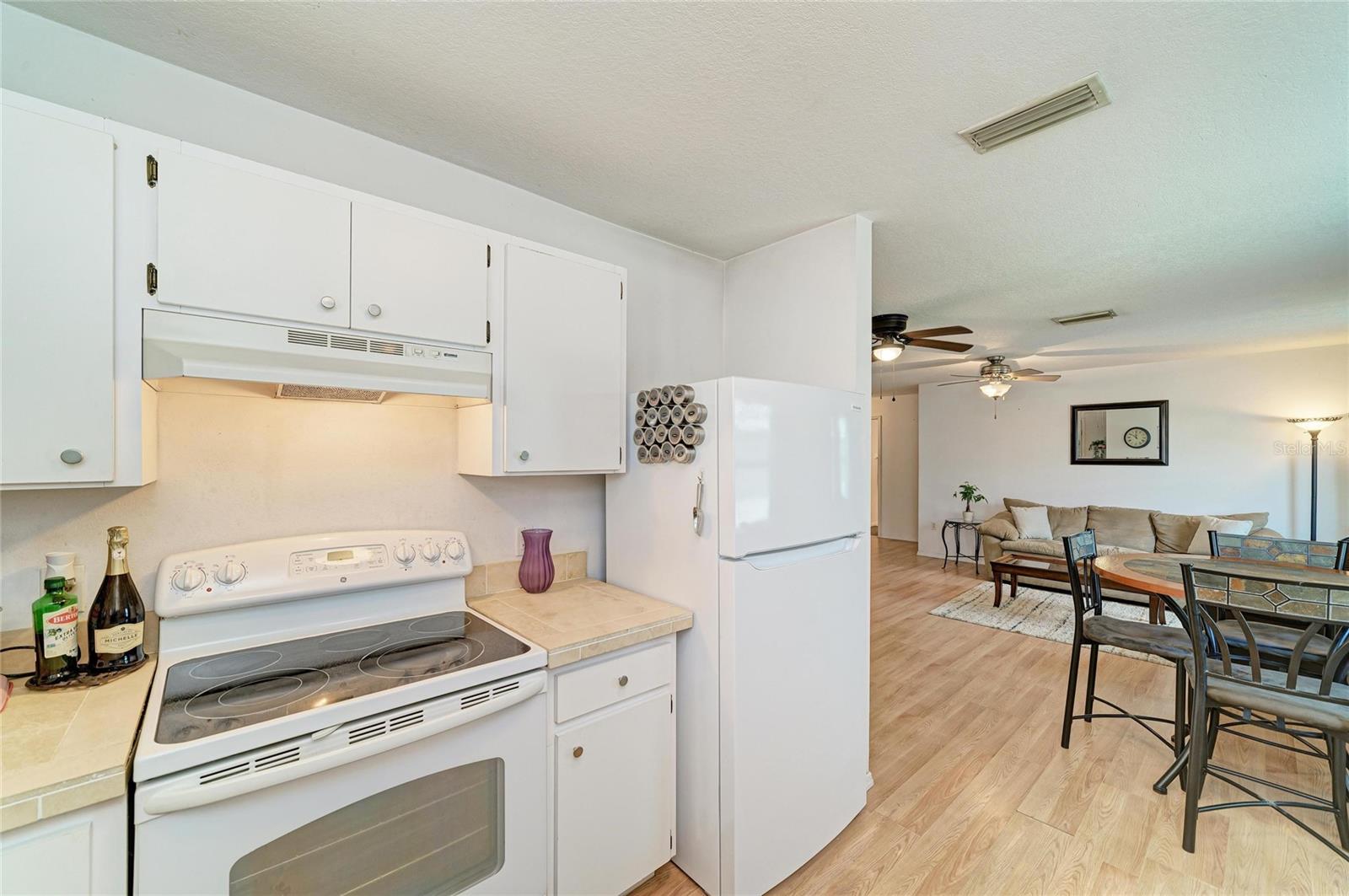 Image 13 of 25 For 2713 11th Avenue W