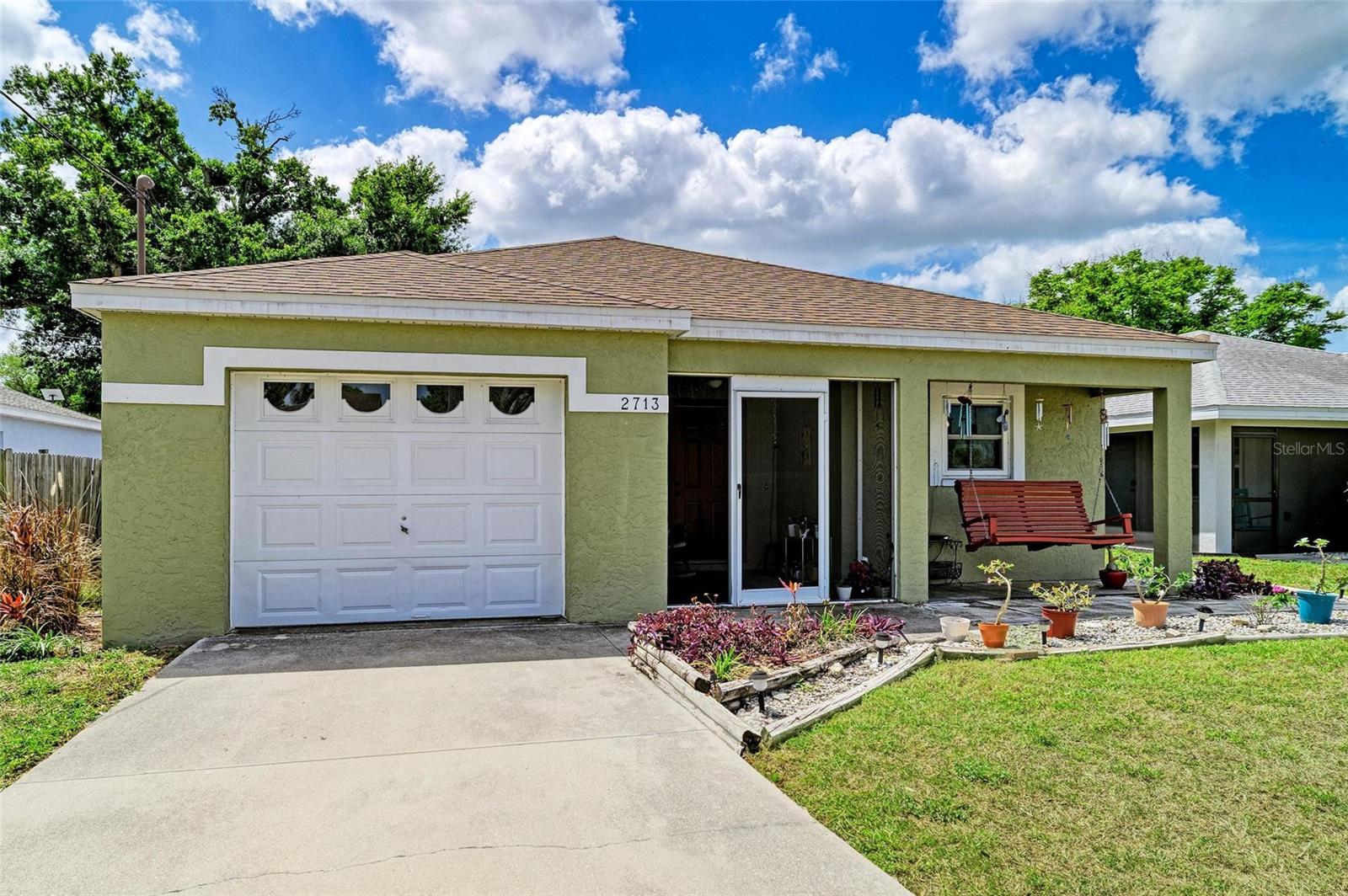 Image 2 of 25 For 2713 11th Avenue W