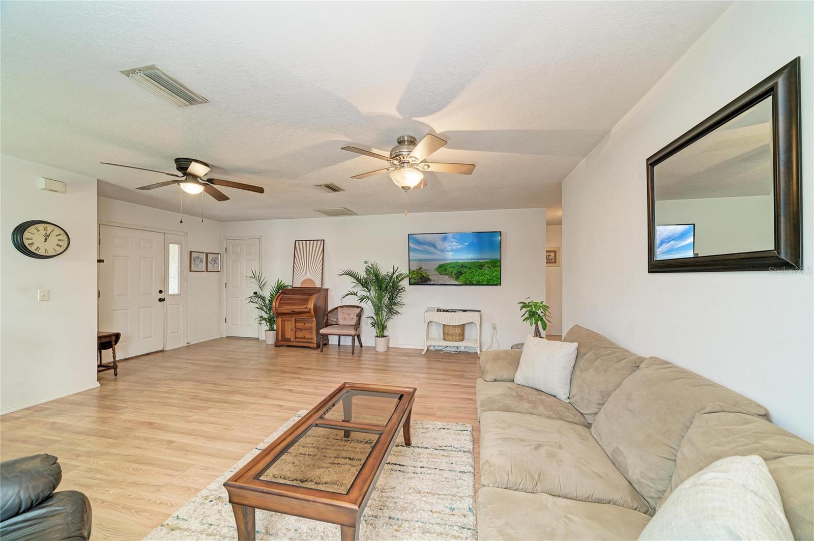 Image 7 of 25 For 2713 11th Avenue W