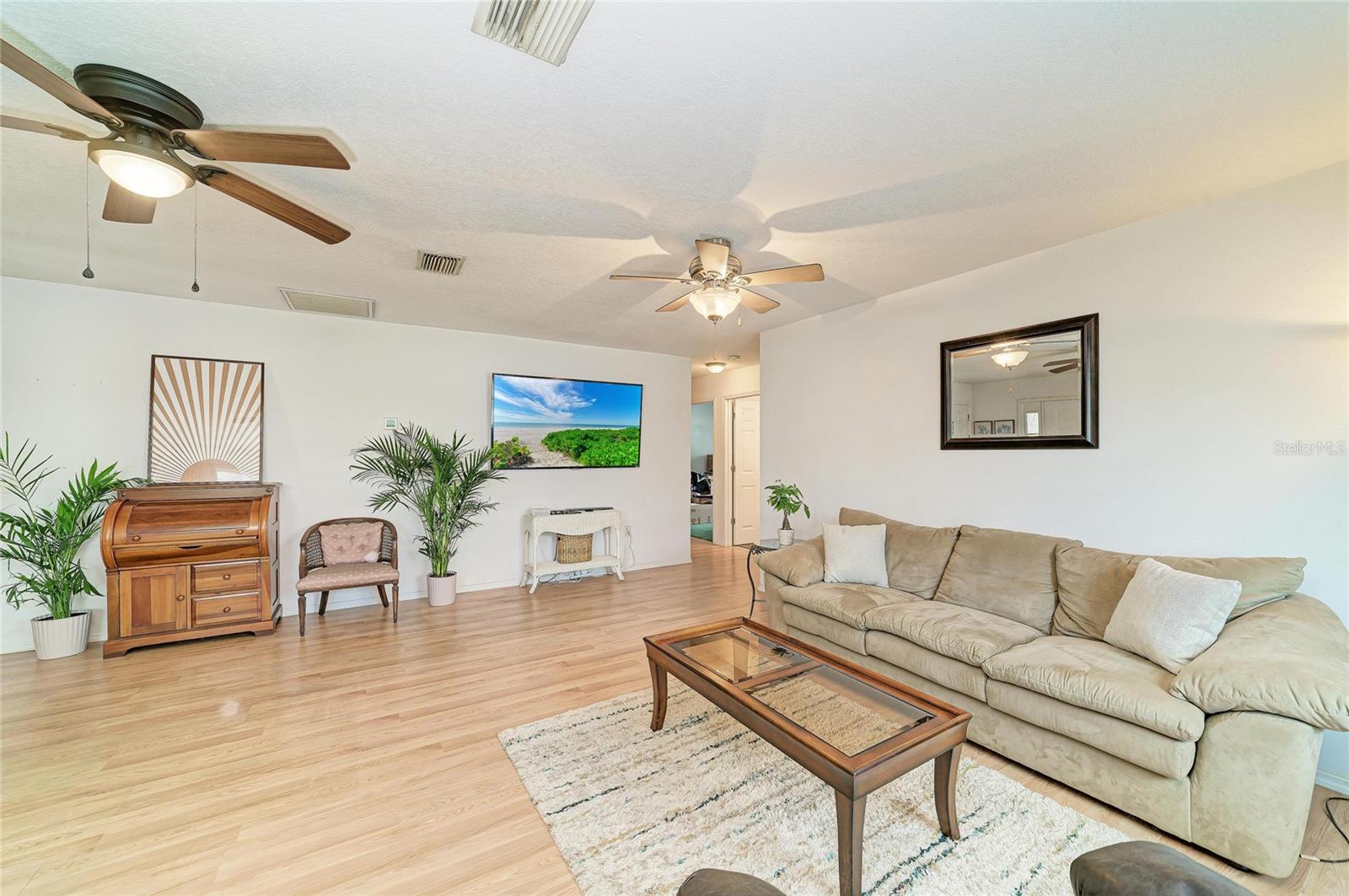 Image 8 of 25 For 2713 11th Avenue W