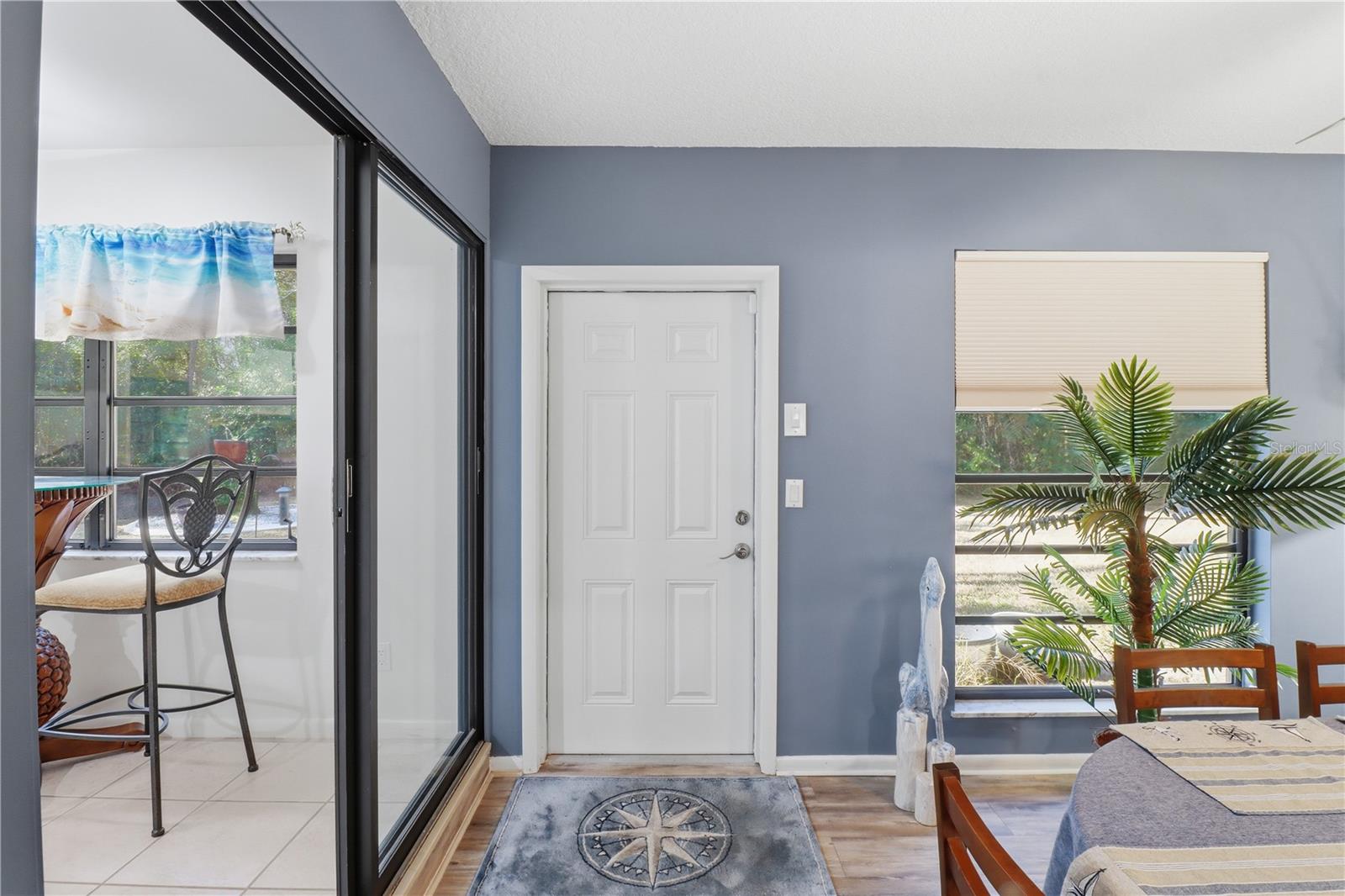 Image 24 of 43 For 59 Cypress Boulevard W