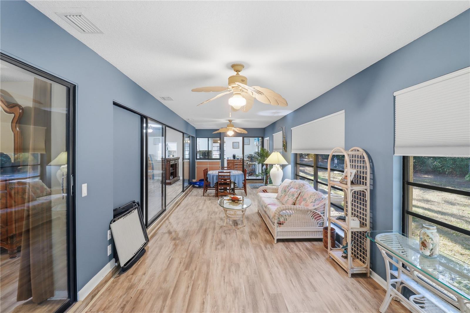 Image 36 of 43 For 59 Cypress Boulevard W