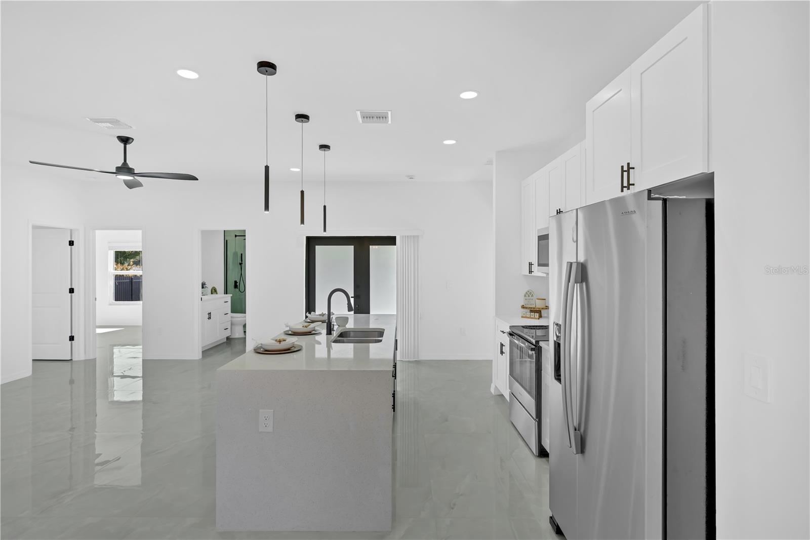 Image 18 of 46 For 30353 Beech Rd Road