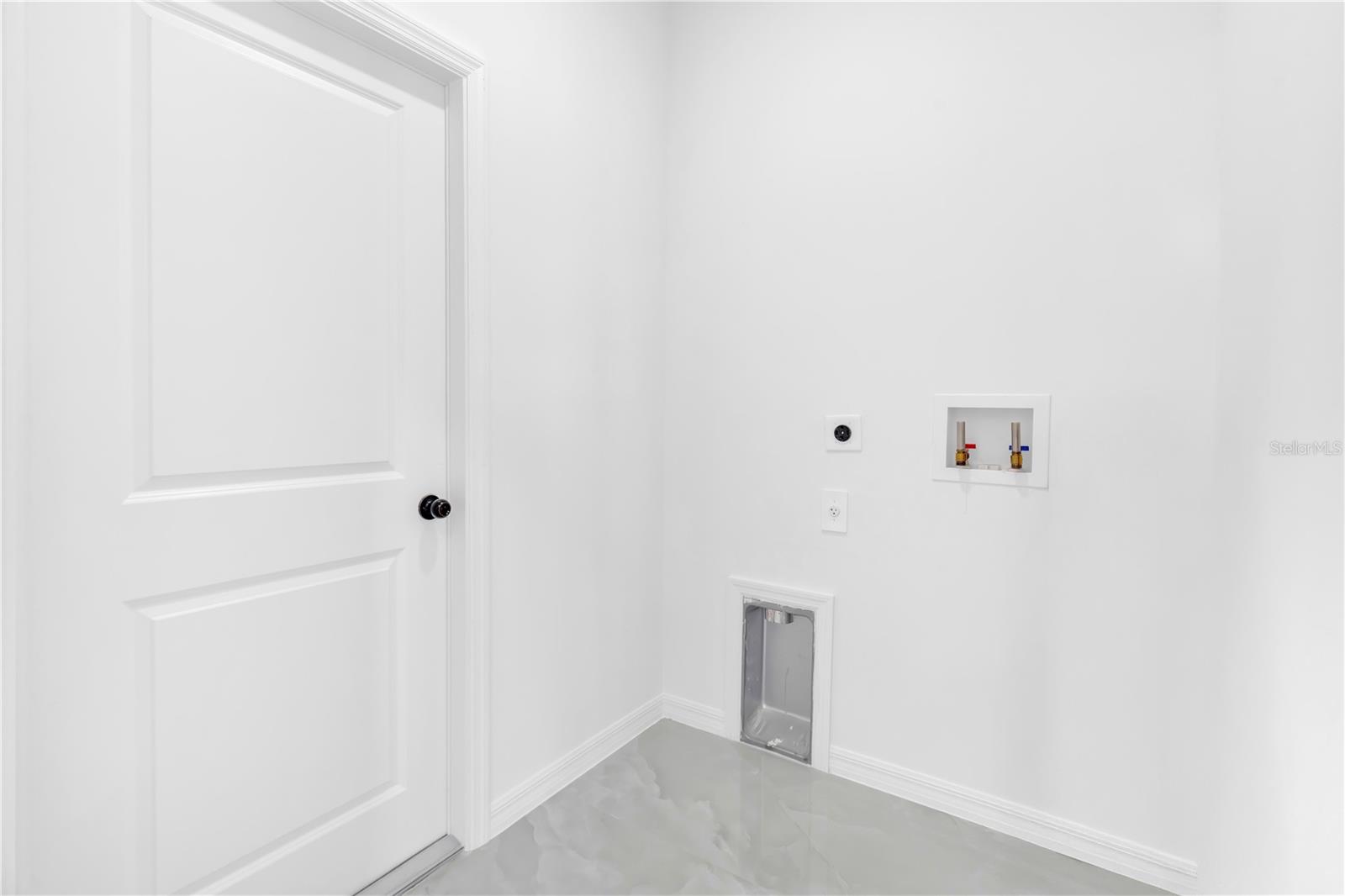 Image 36 of 46 For 30353 Beech Rd Road