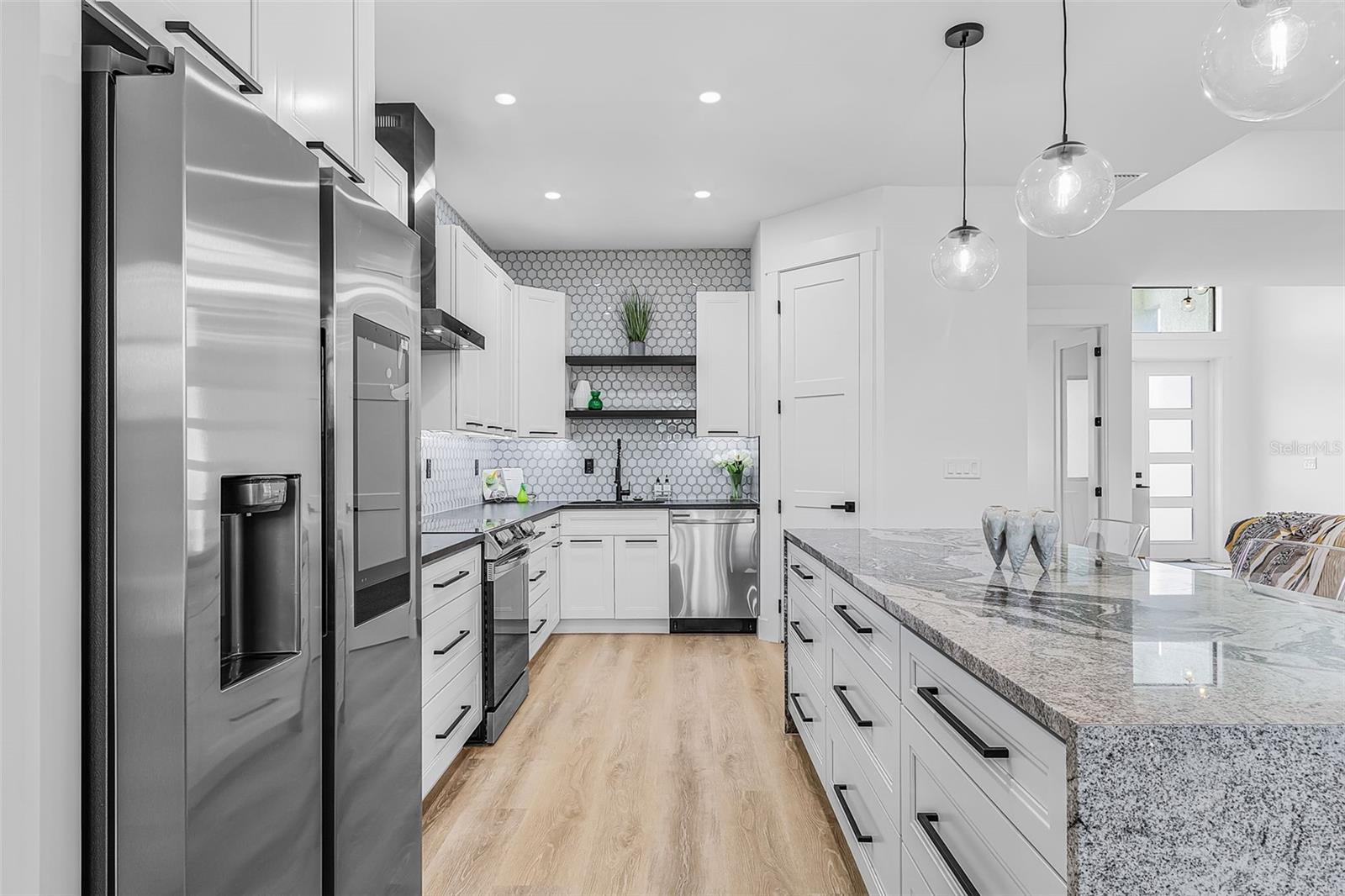 Image 12 of 33 For 260 Long Meadow Lane