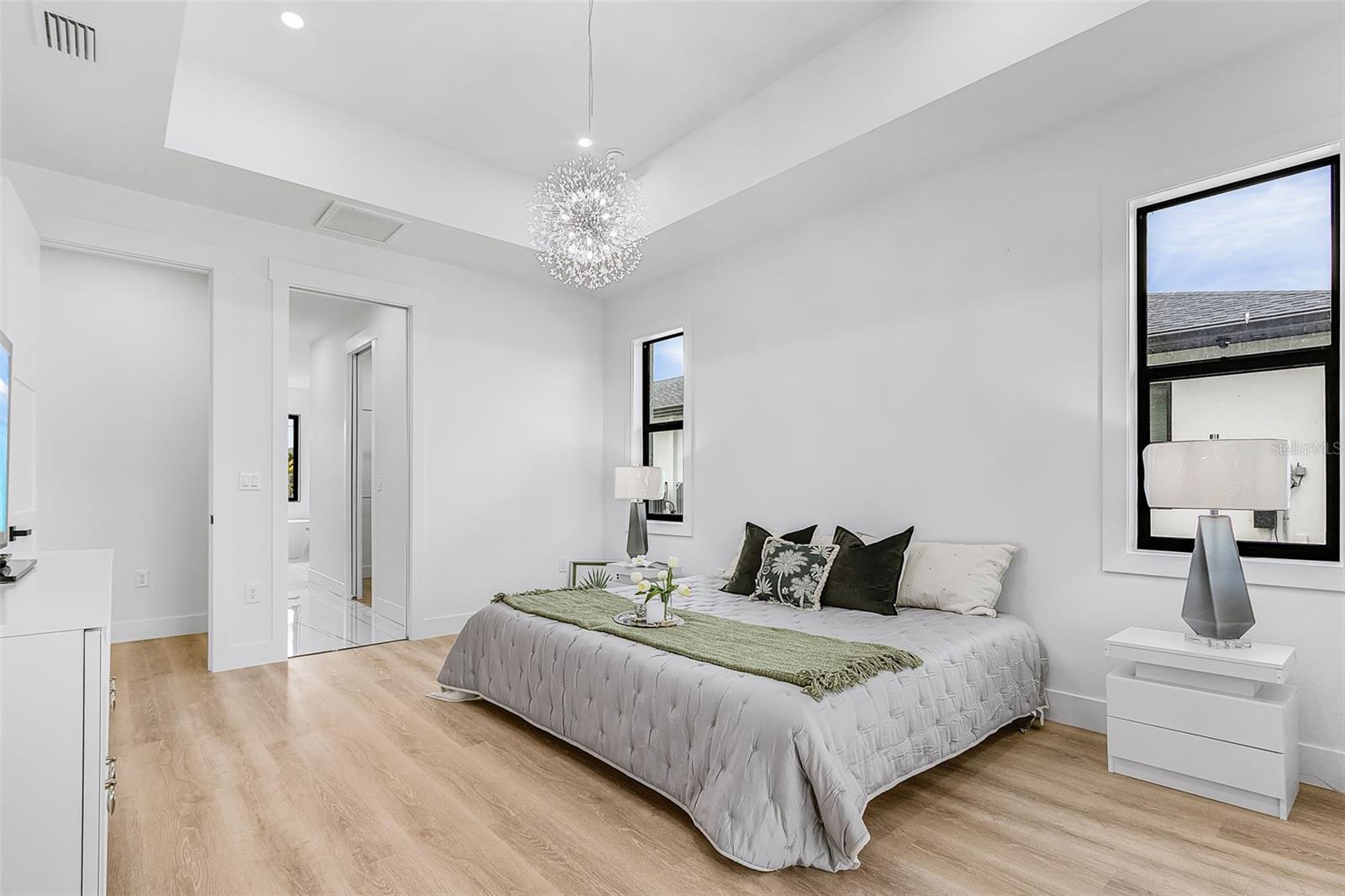 Image 22 of 33 For 260 Long Meadow Lane