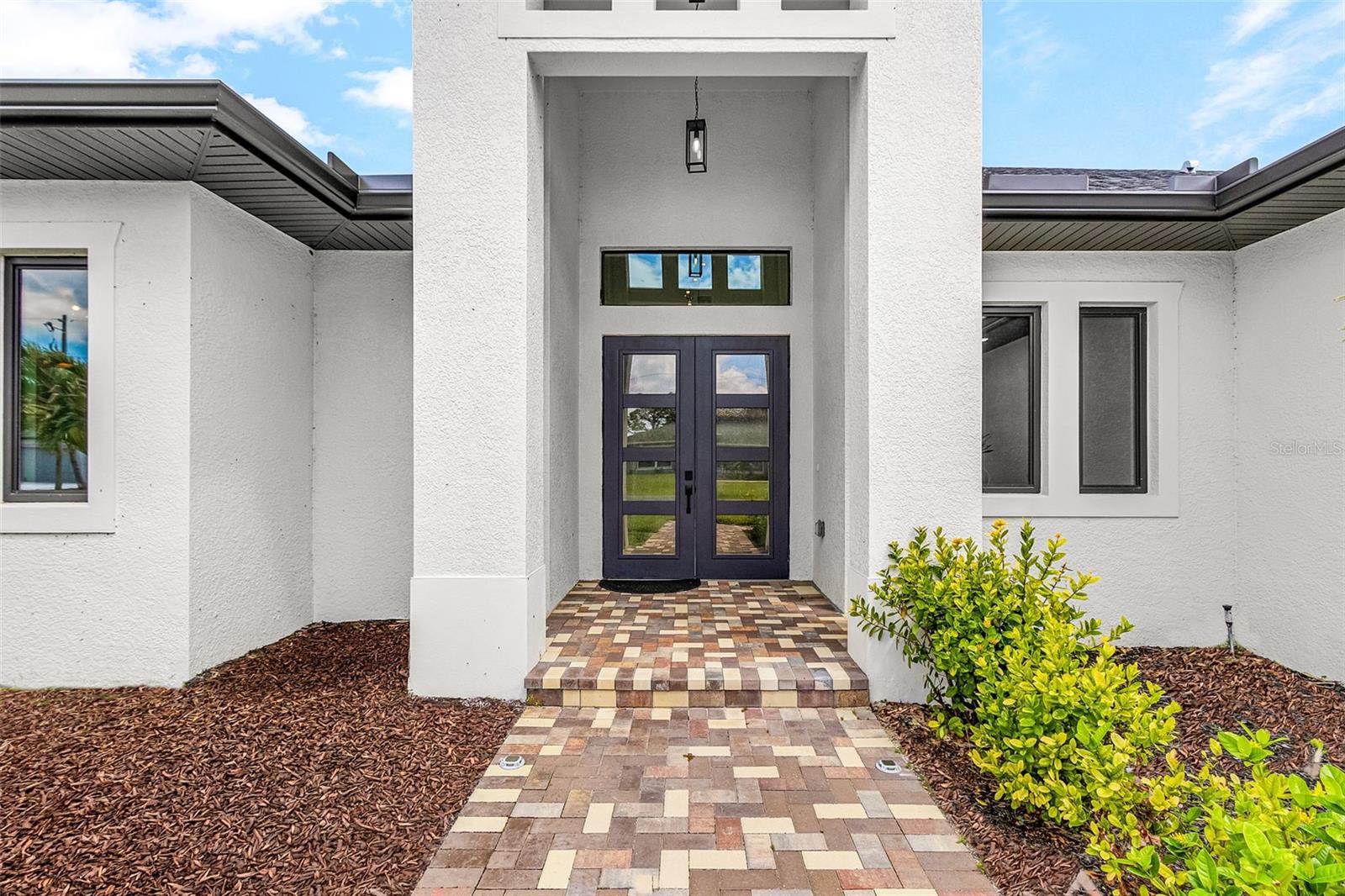 Image 5 of 33 For 260 Long Meadow Lane