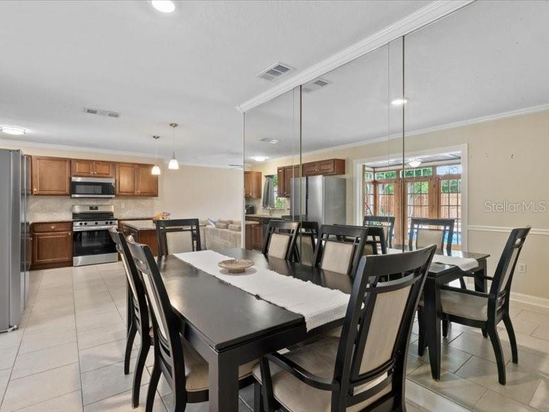 Image 14 of 30 For 2226 Fairfield Avenue