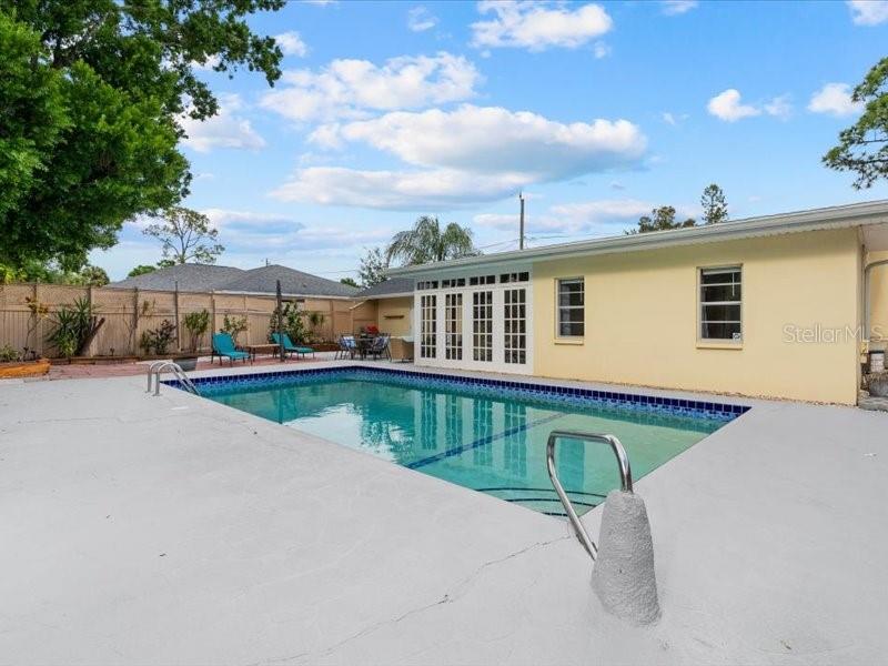 Image 25 of 30 For 2226 Fairfield Avenue