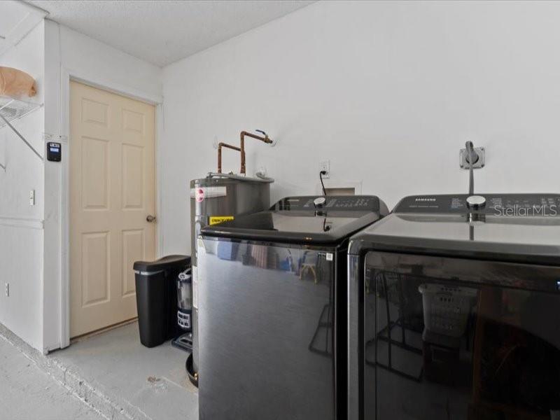 Image 26 of 30 For 2226 Fairfield Avenue