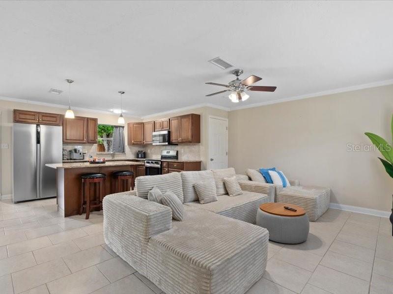 Image 7 of 30 For 2226 Fairfield Avenue