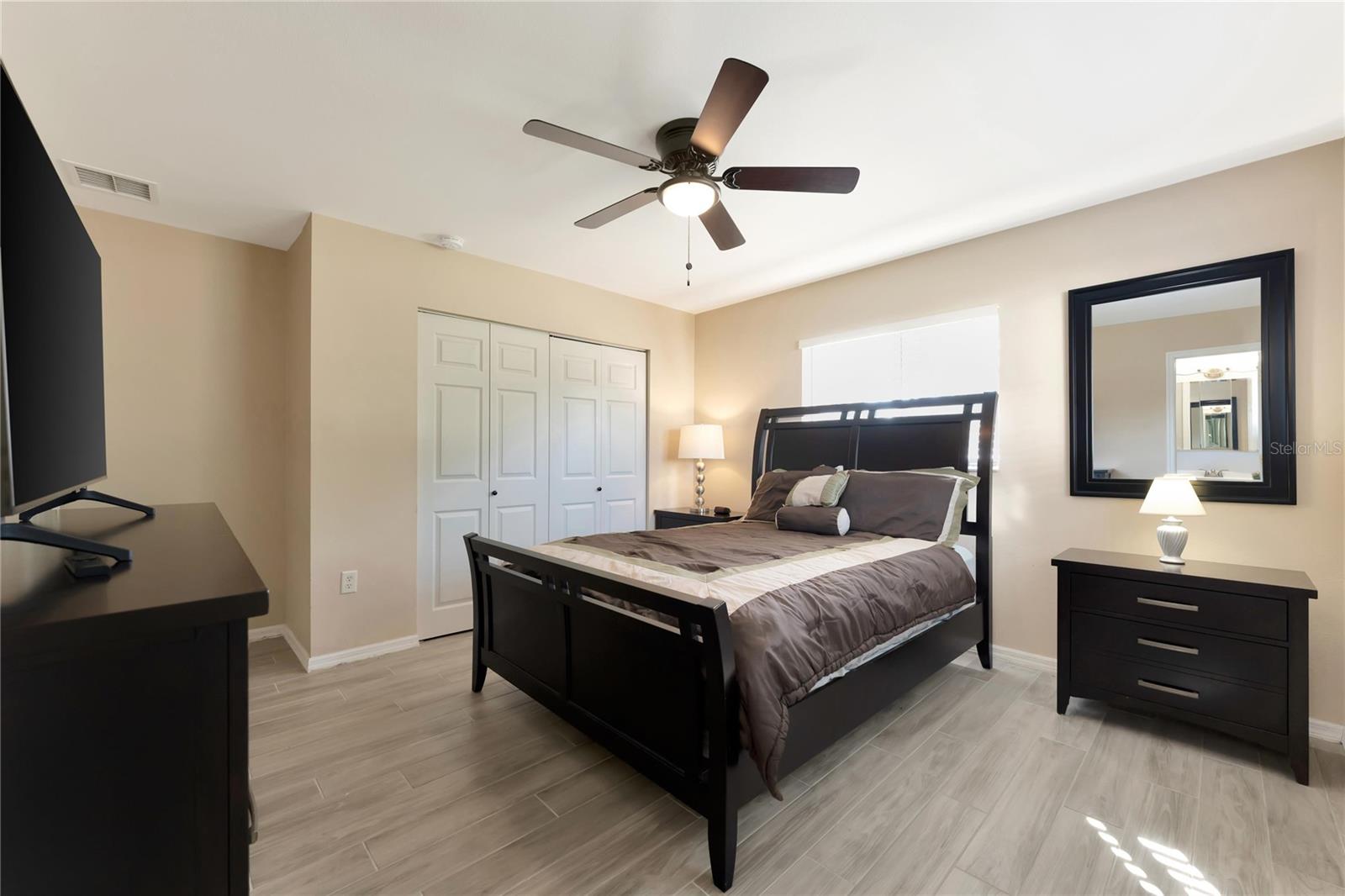 Image 13 of 21 For 2916 Woodcrest Drive Drive