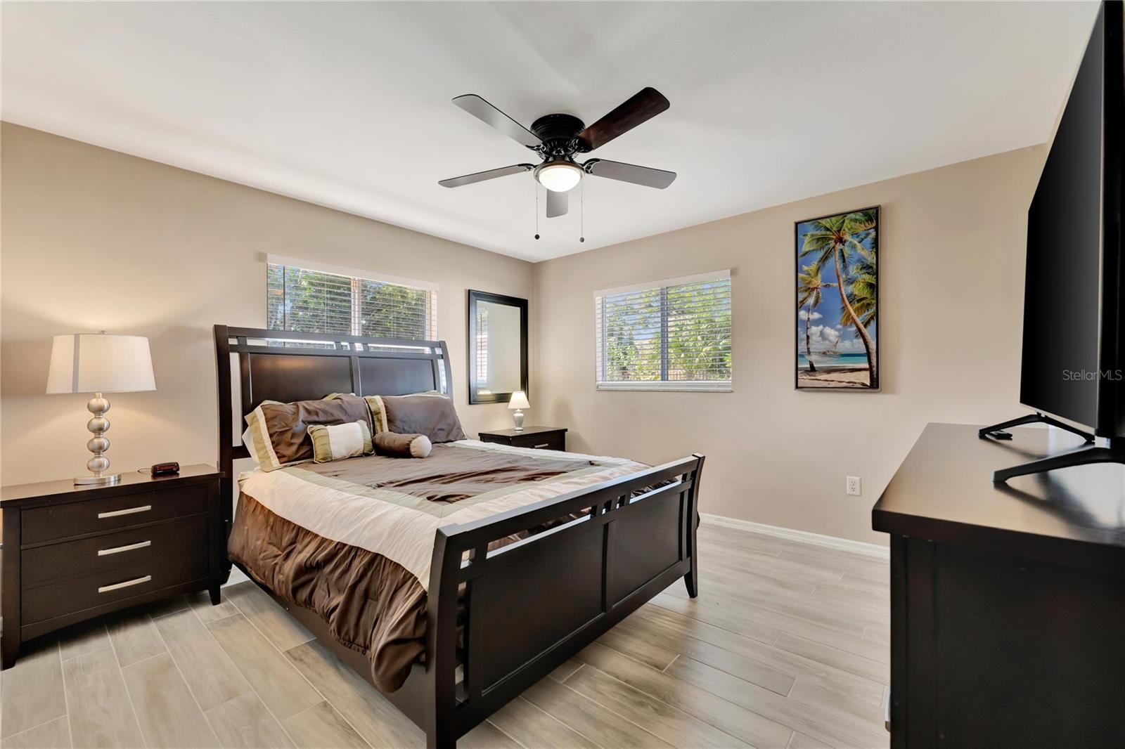 Image 14 of 21 For 2916 Woodcrest Drive Drive