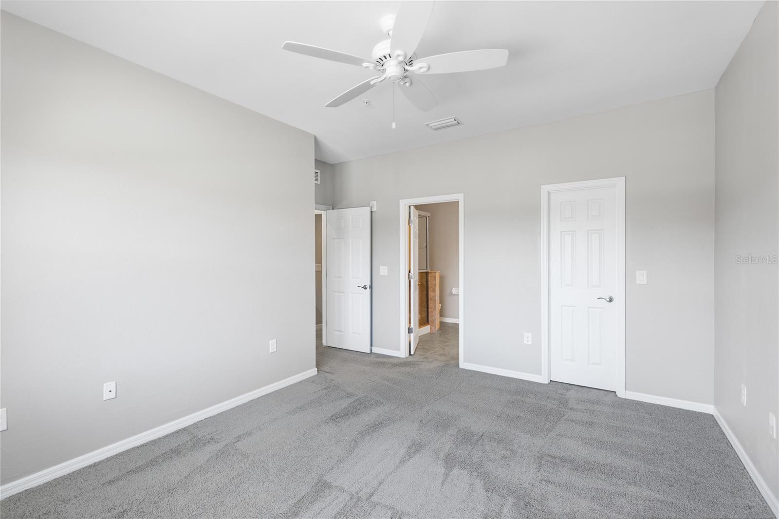 Image 19 of 35 For 4271 Expedition Way 103