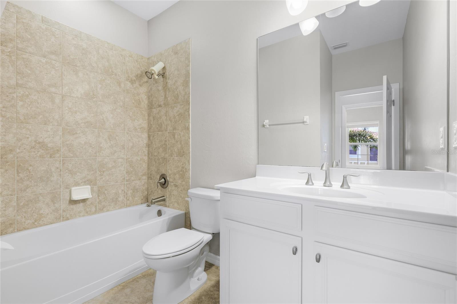 Image 26 of 35 For 4271 Expedition Way 103