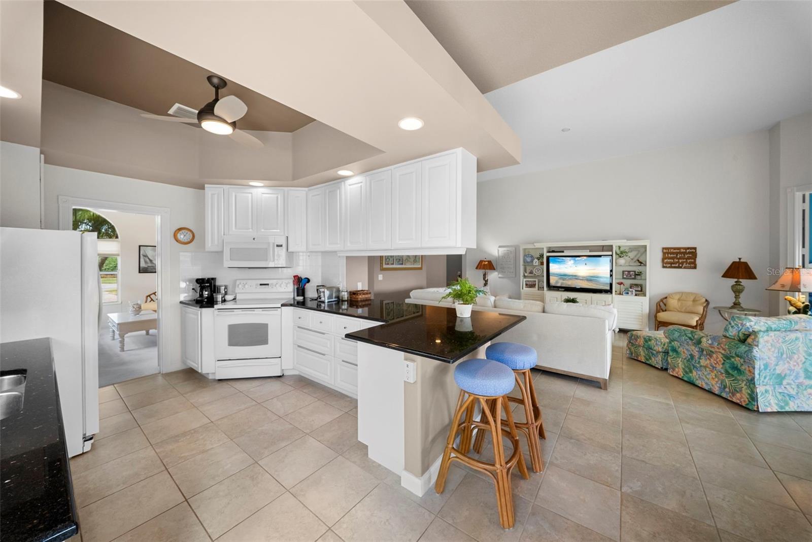 Image 6 of 69 For 7687 Uliva Way