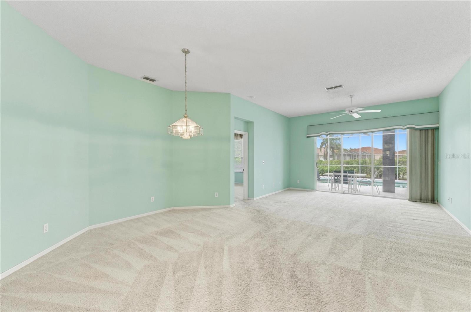 Image 11 of 66 For 4514 50th Drive W