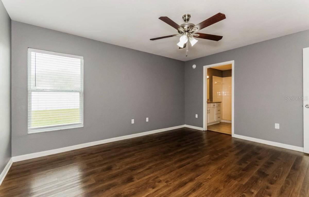 Image 4 of 14 For 1435 Piney Branch Circle