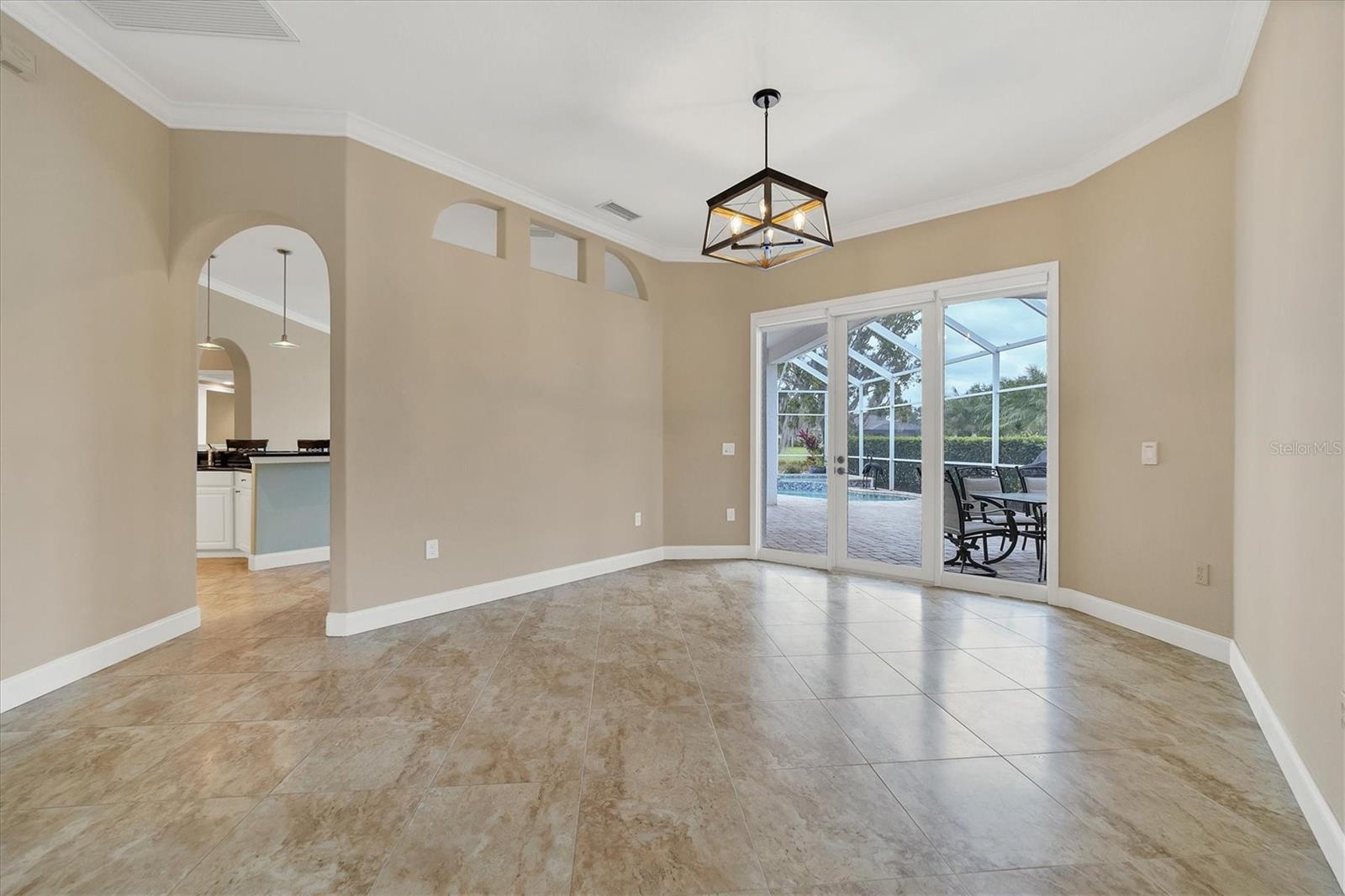 Image 11 of 48 For 11709 Clubhouse Drive