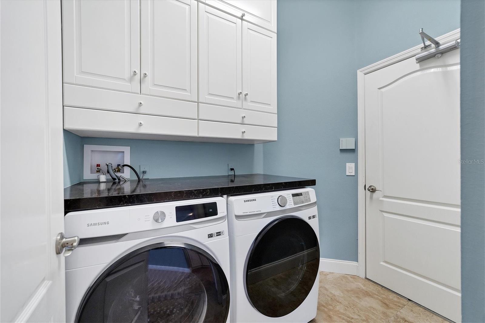 Image 27 of 48 For 11709 Clubhouse Drive