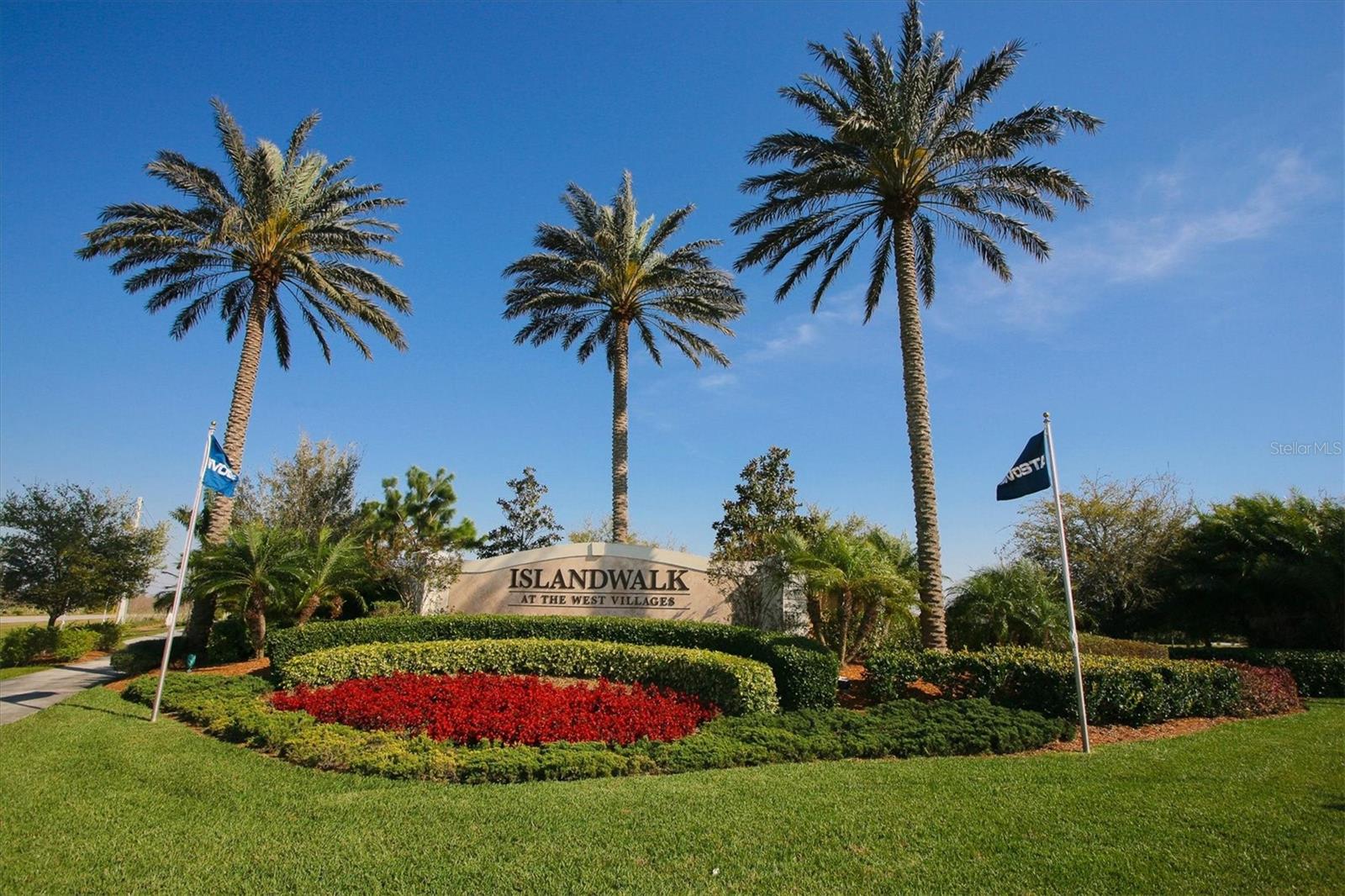 Image 35 of 74 For 19851 Quisto Street