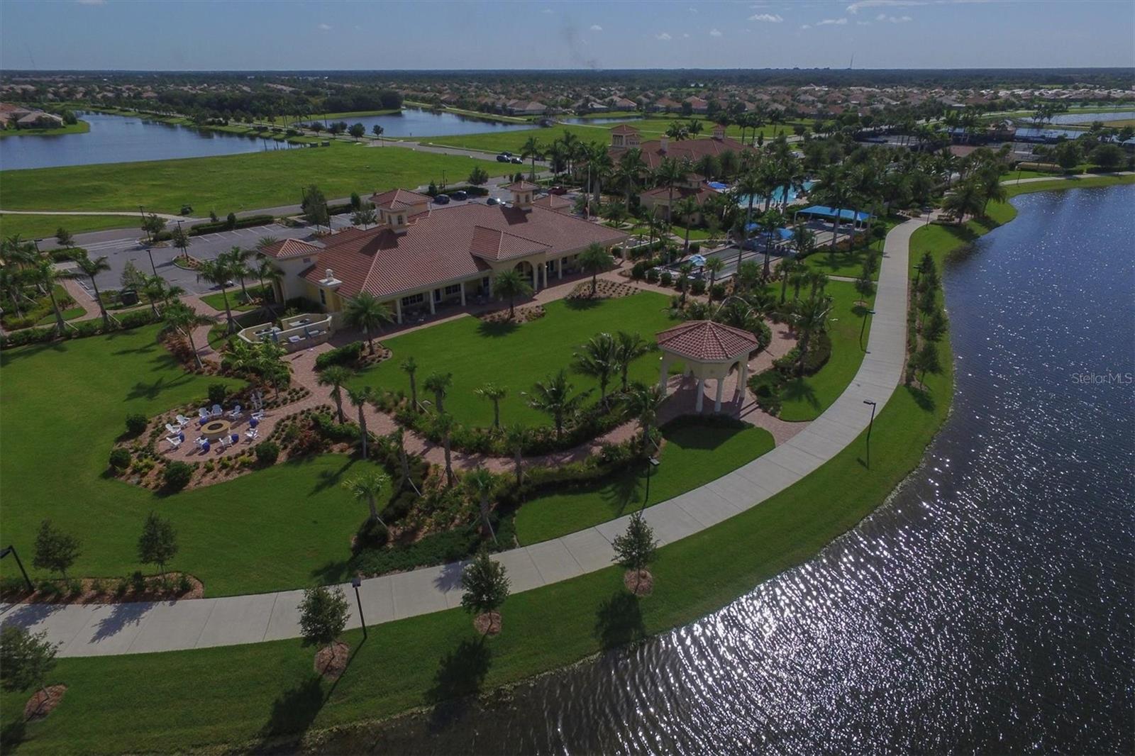 Image 40 of 74 For 19851 Quisto Street