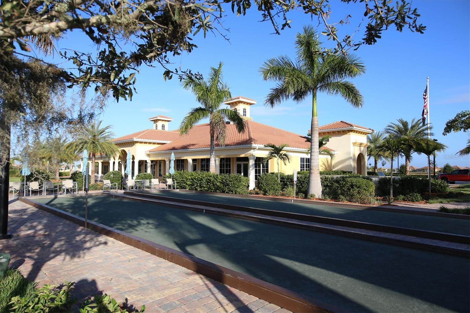 Image 47 of 74 For 19851 Quisto Street