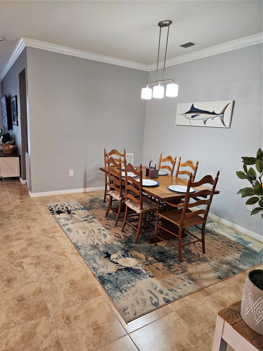 Image 5 of 74 For 19851 Quisto Street