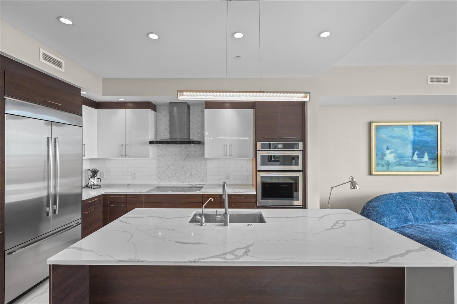 Image 13 of 48 For 1155 Gulfstream Avenue 306