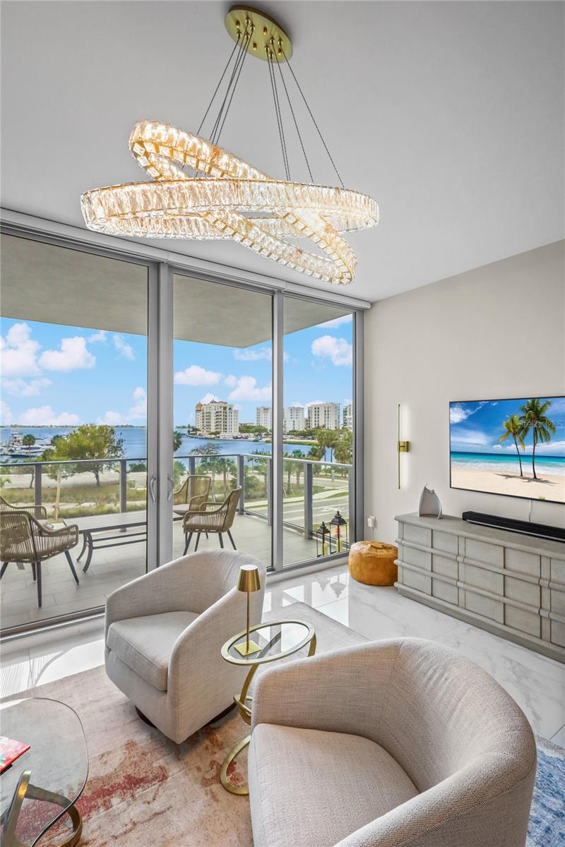 Image 5 of 48 For 1155 Gulfstream Avenue 306