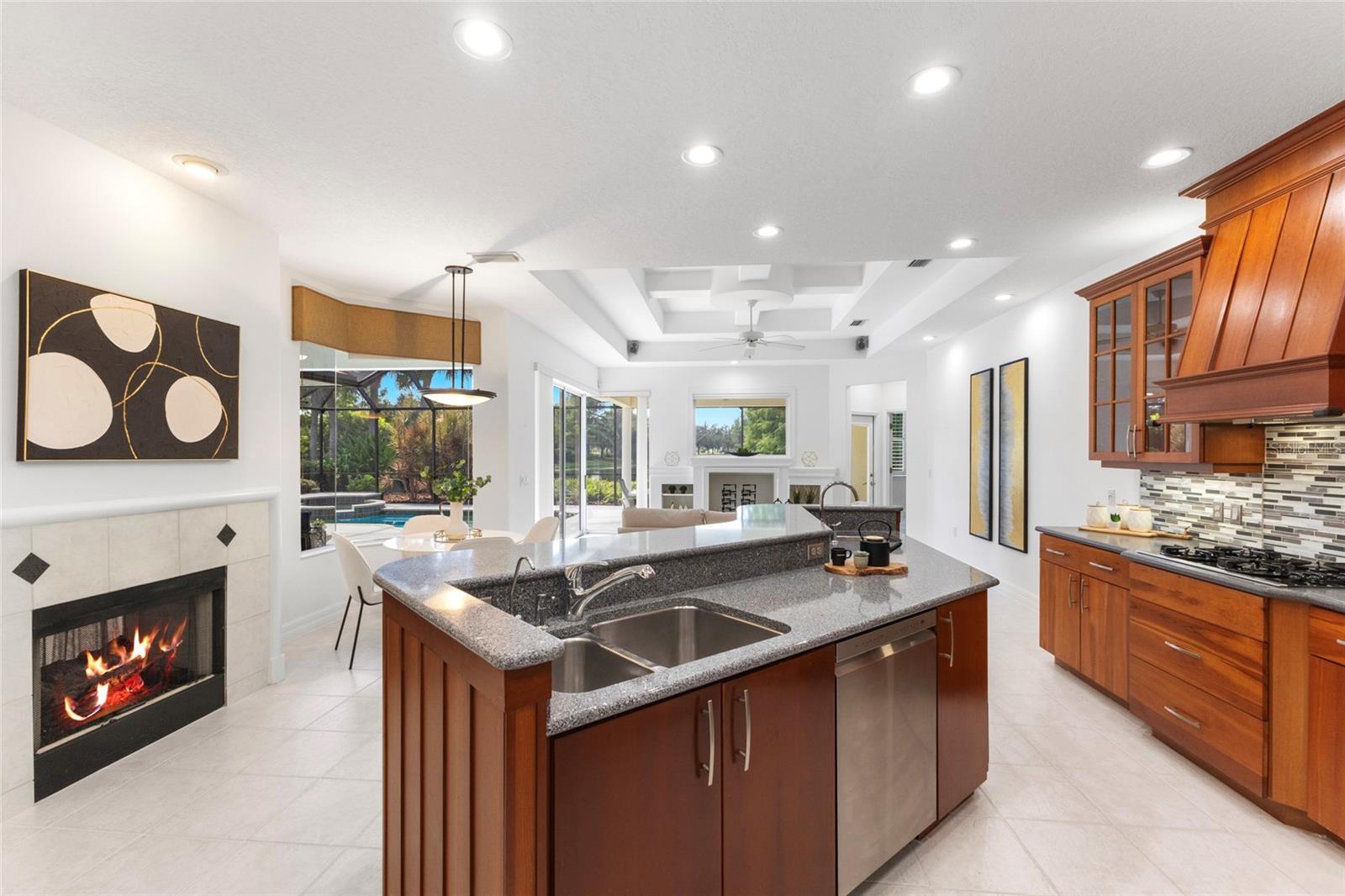 Image 39 of 84 For 7062 Twin Hills Terrace