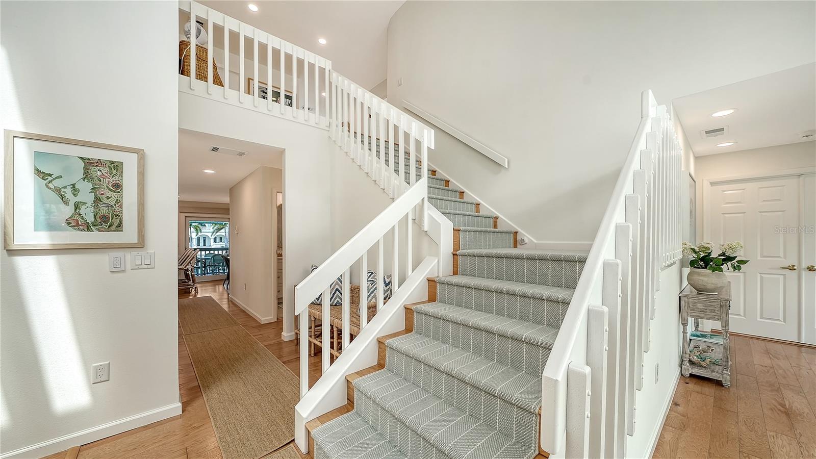 Image 26 of 55 For 476 Meadow Lark Drive