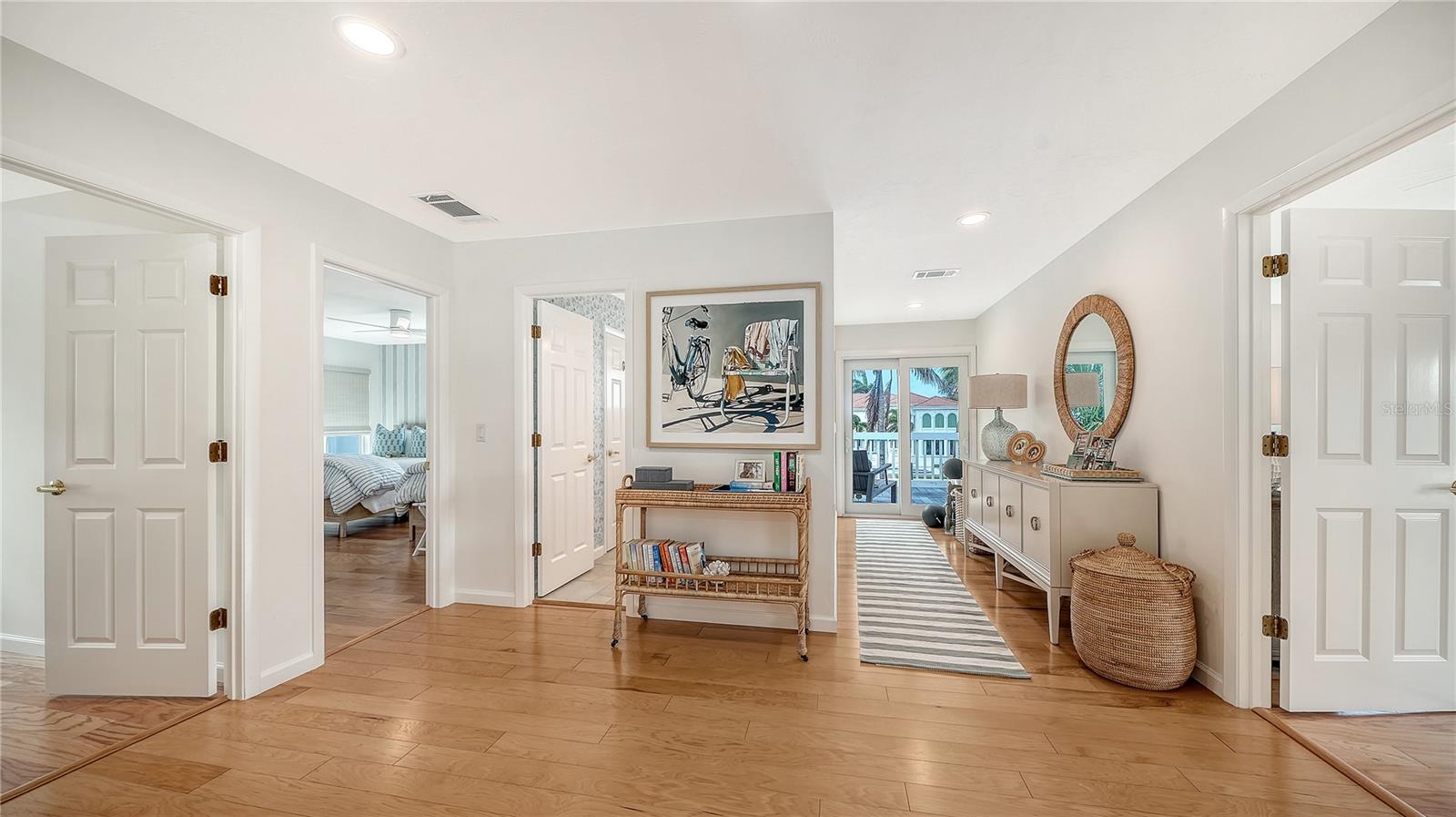 Image 27 of 55 For 476 Meadow Lark Drive