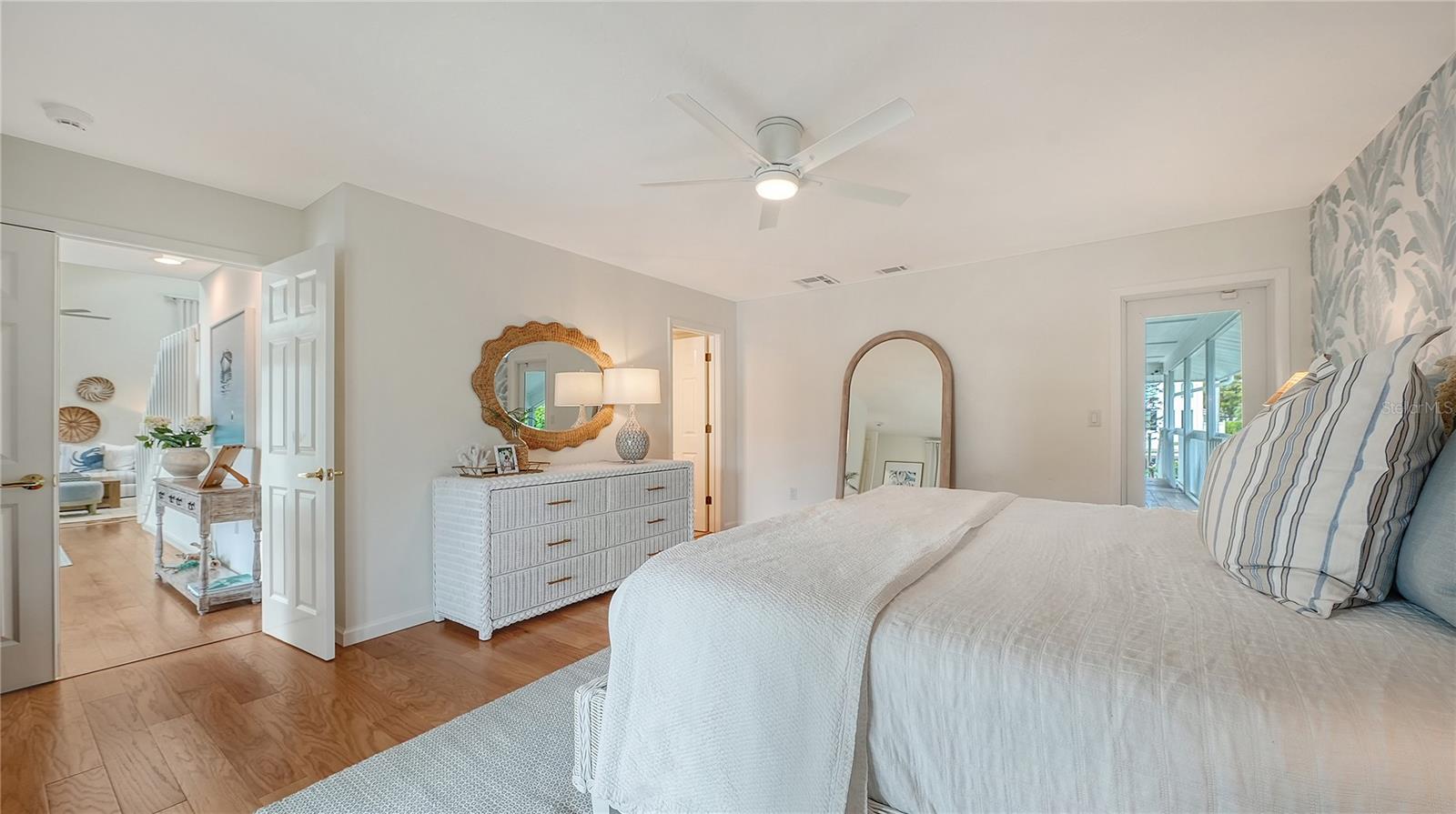 Image 35 of 55 For 476 Meadow Lark Drive