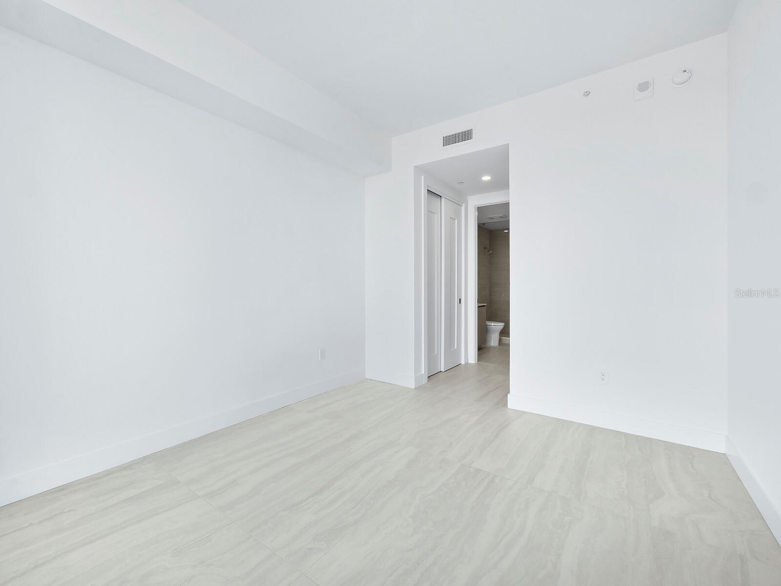 Image 25 of 60 For 301 Quay Commons  1003