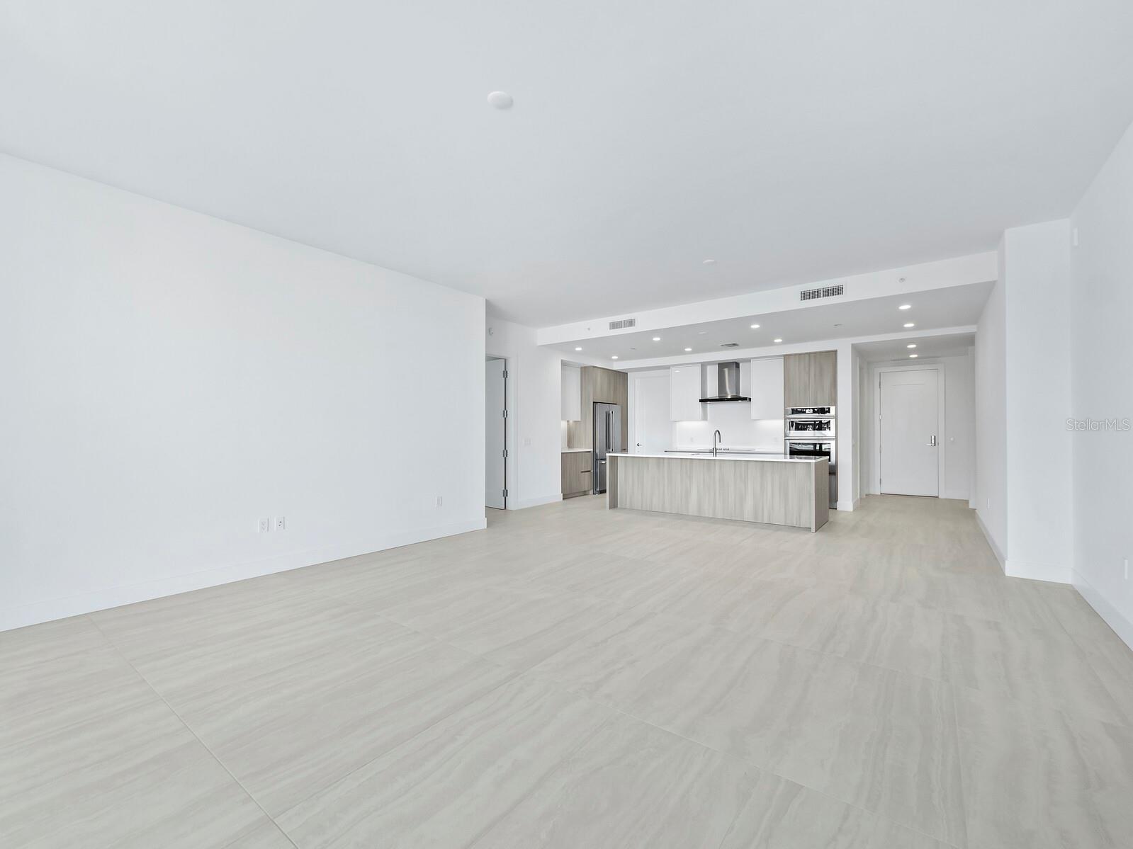 Image 7 of 60 For 301 Quay Commons  1003