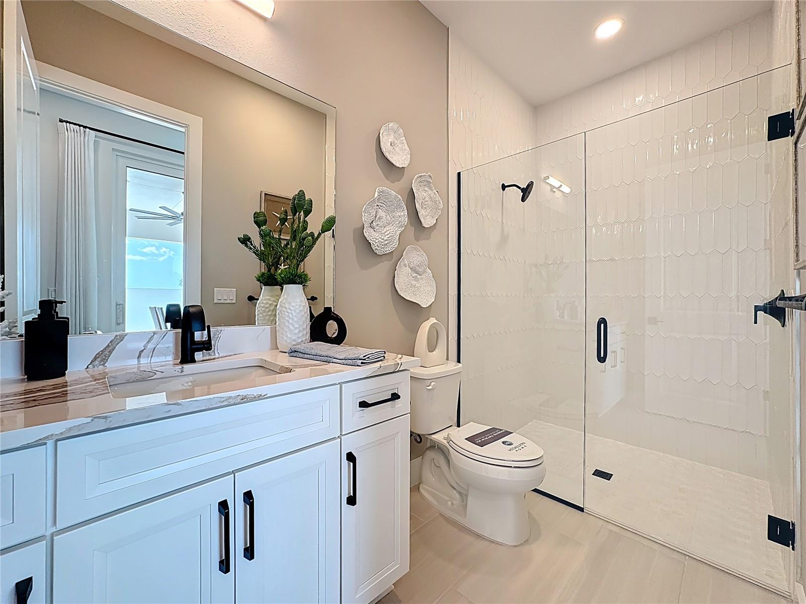 Listing photo id 24 for 6105 White Mangrove Lane