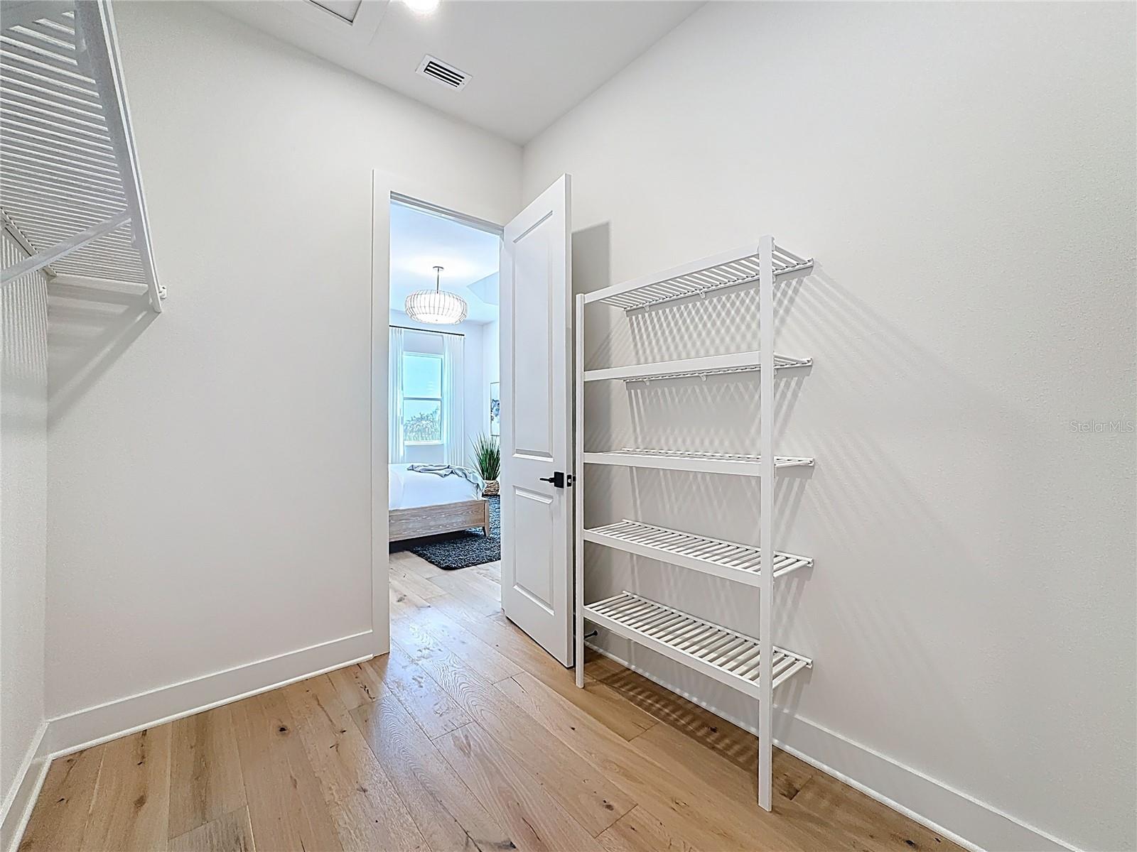 Listing photo id 53 for 6105 White Mangrove Lane