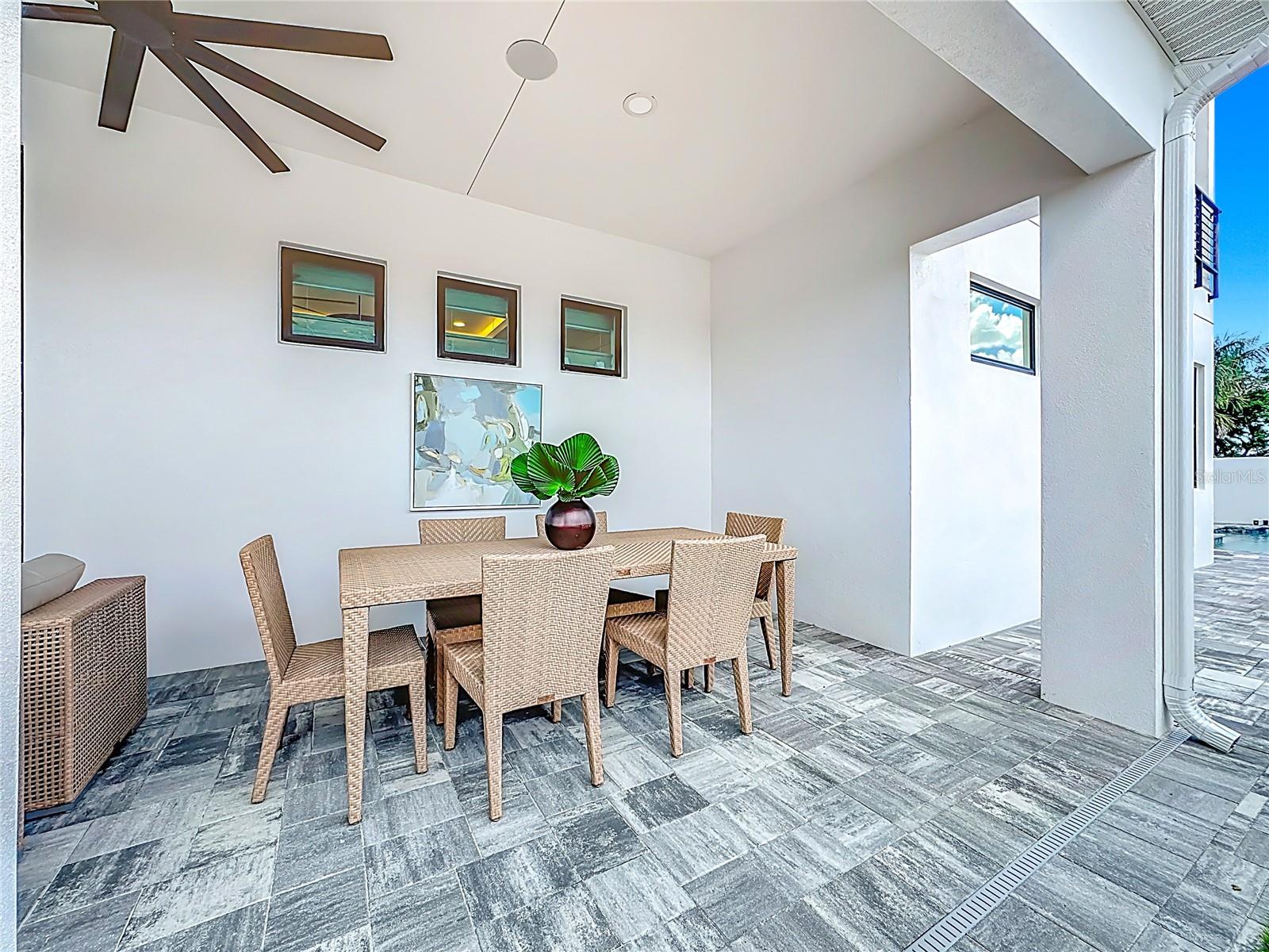 Listing photo id 63 for 6105 White Mangrove Lane