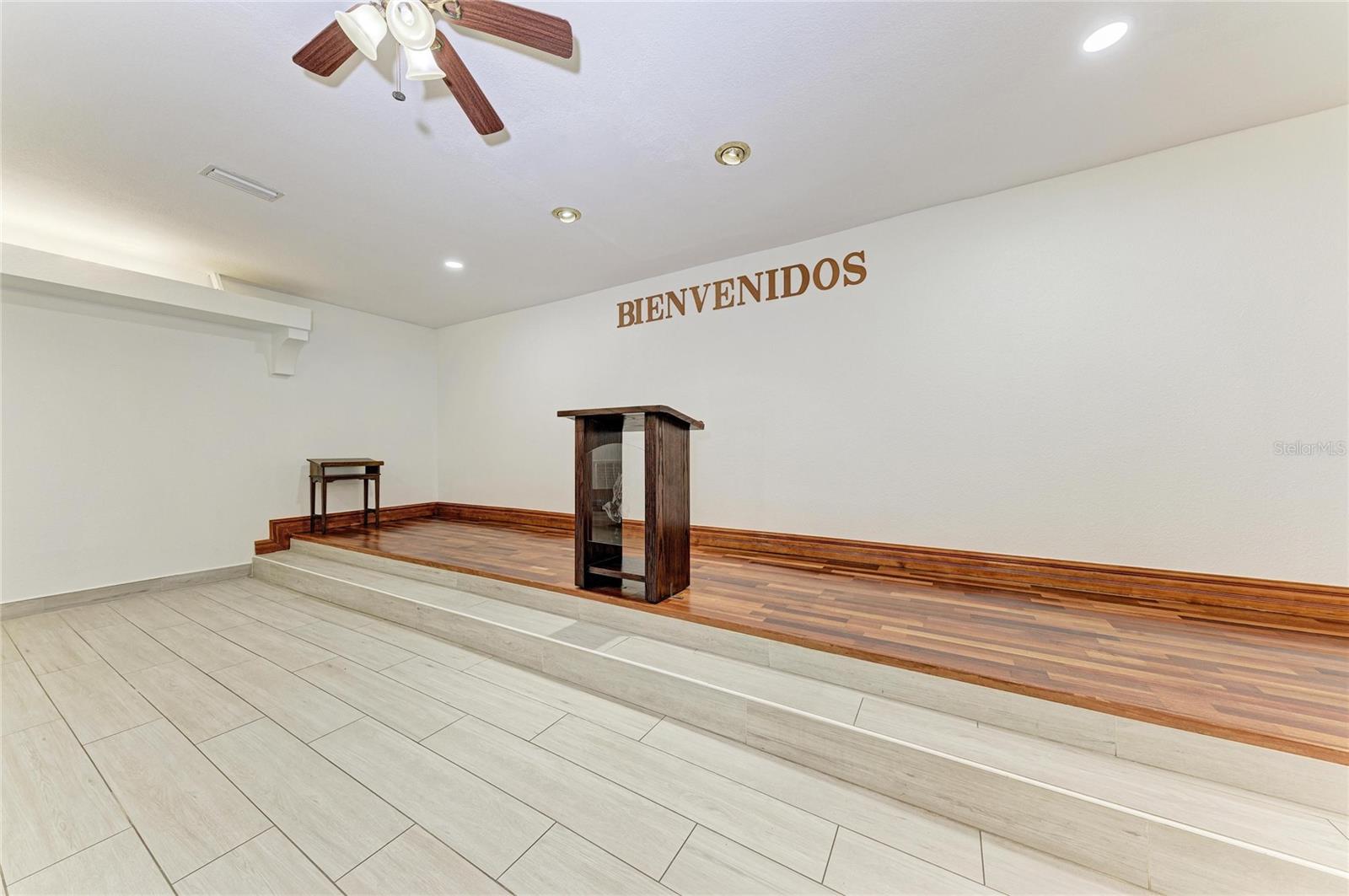 Image 12 of 23 For 2716 2nd Avenue E