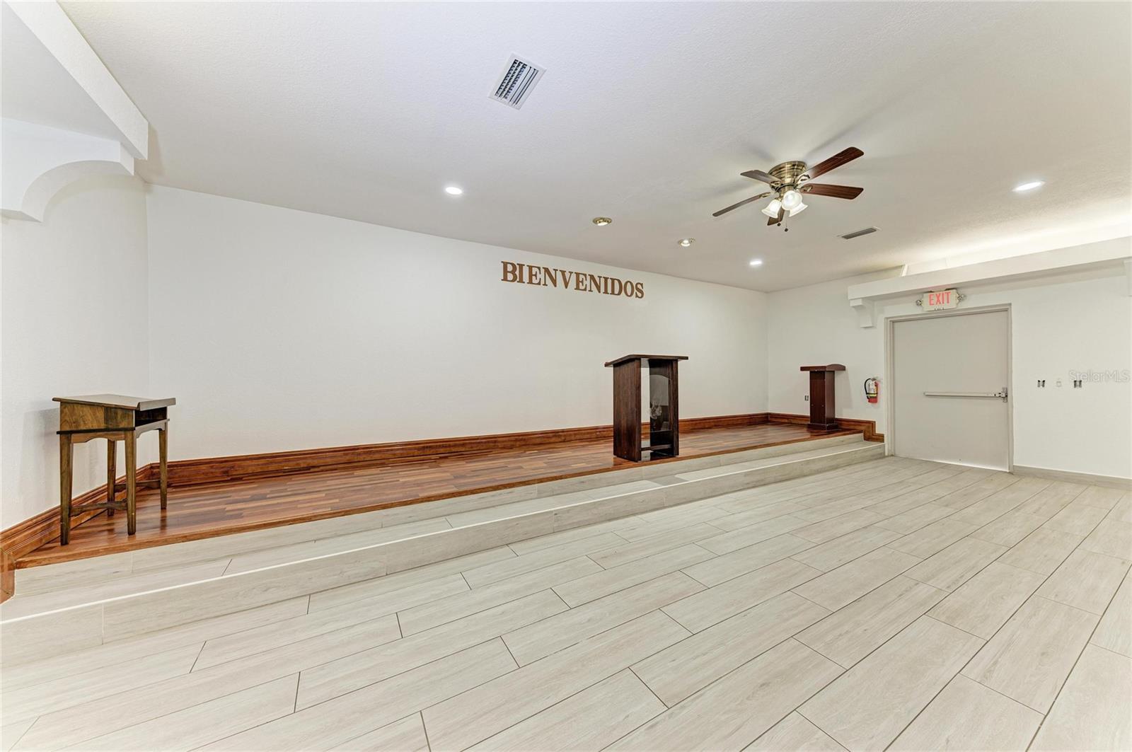 Image 13 of 23 For 2716 2nd Avenue E