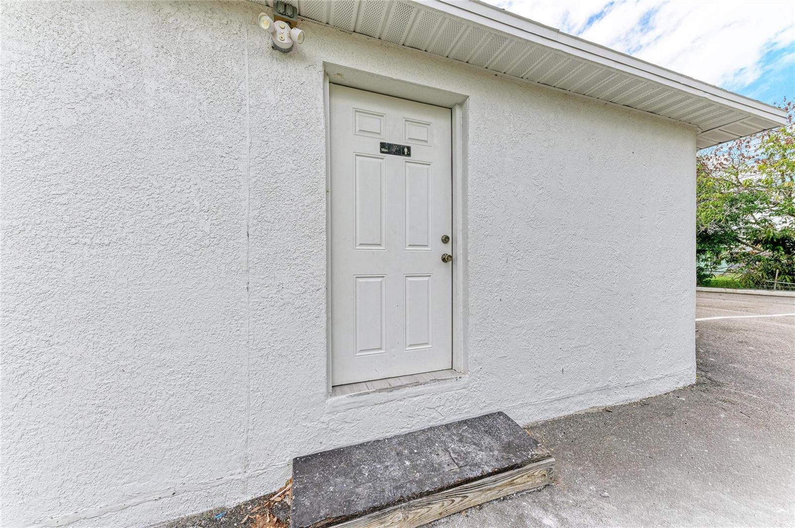 Image 20 of 23 For 2716 2nd Avenue E