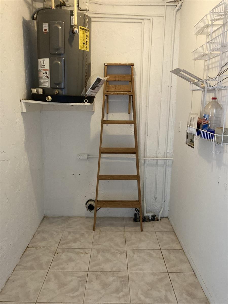 Image 19 of 25 For 3500 El Conquistador Parkway 129