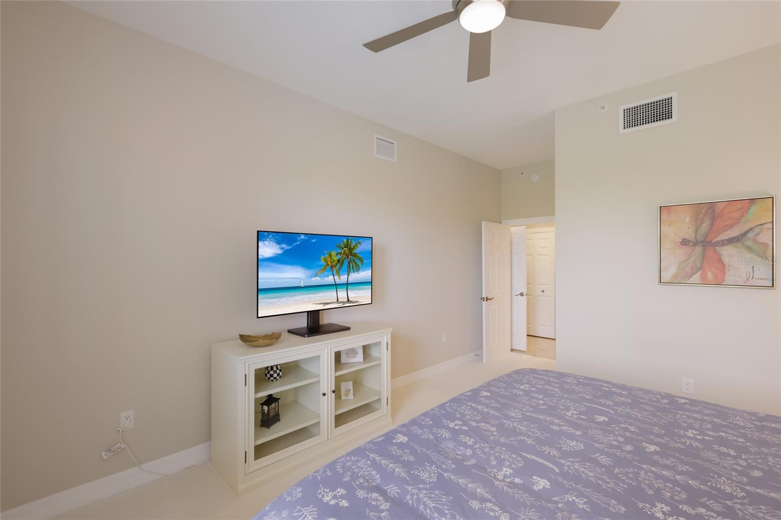 Image 21 of 52 For 5591 Cannes Circle 502