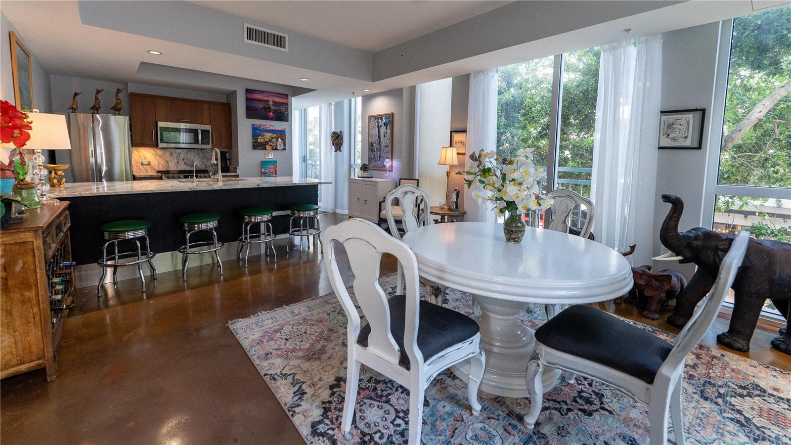 Image 17 of 30 For 1350 Main Street 200