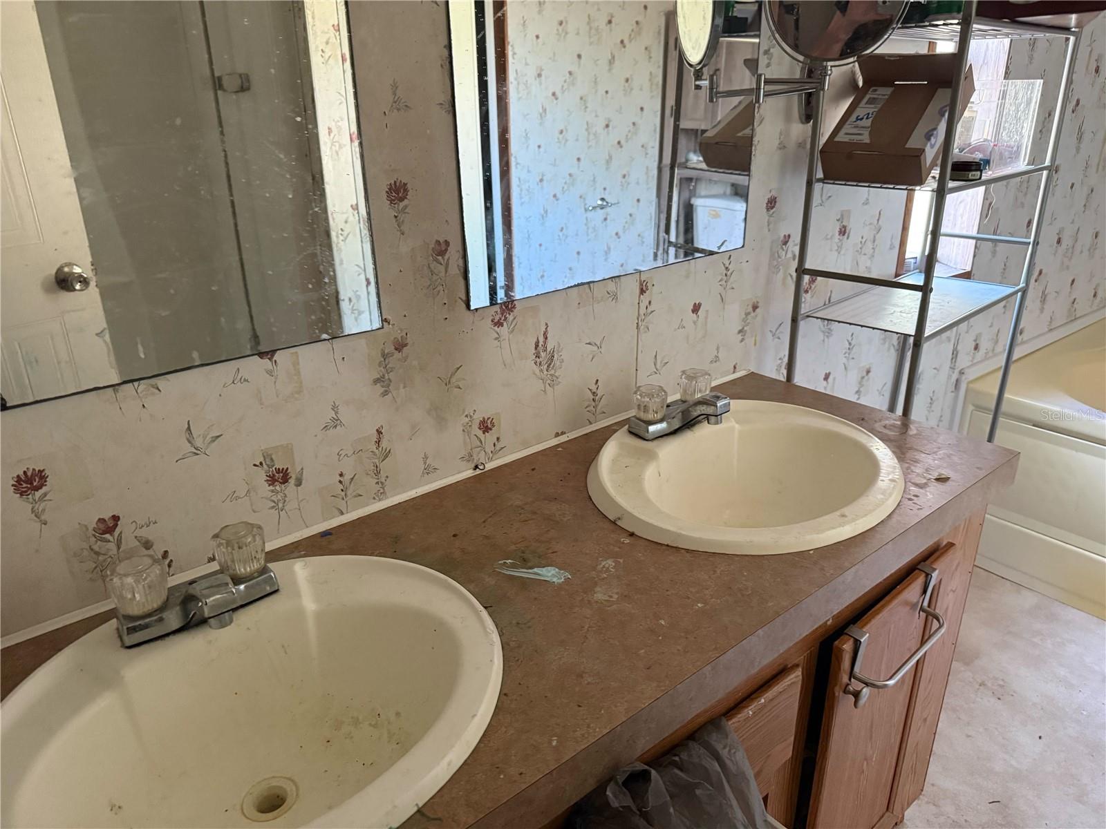 Image 10 of 17 For 8049 Blountstown Highway