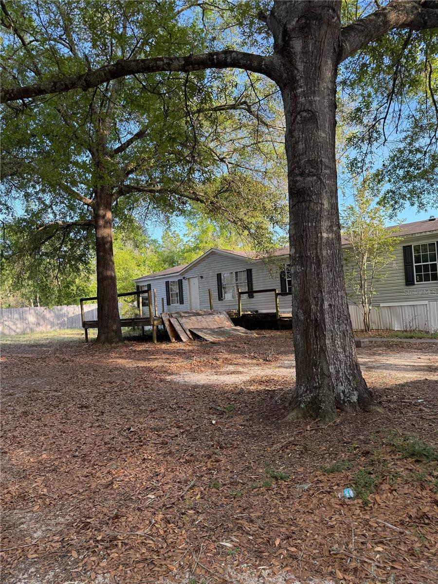 Image 2 of 17 For 8049 Blountstown Highway